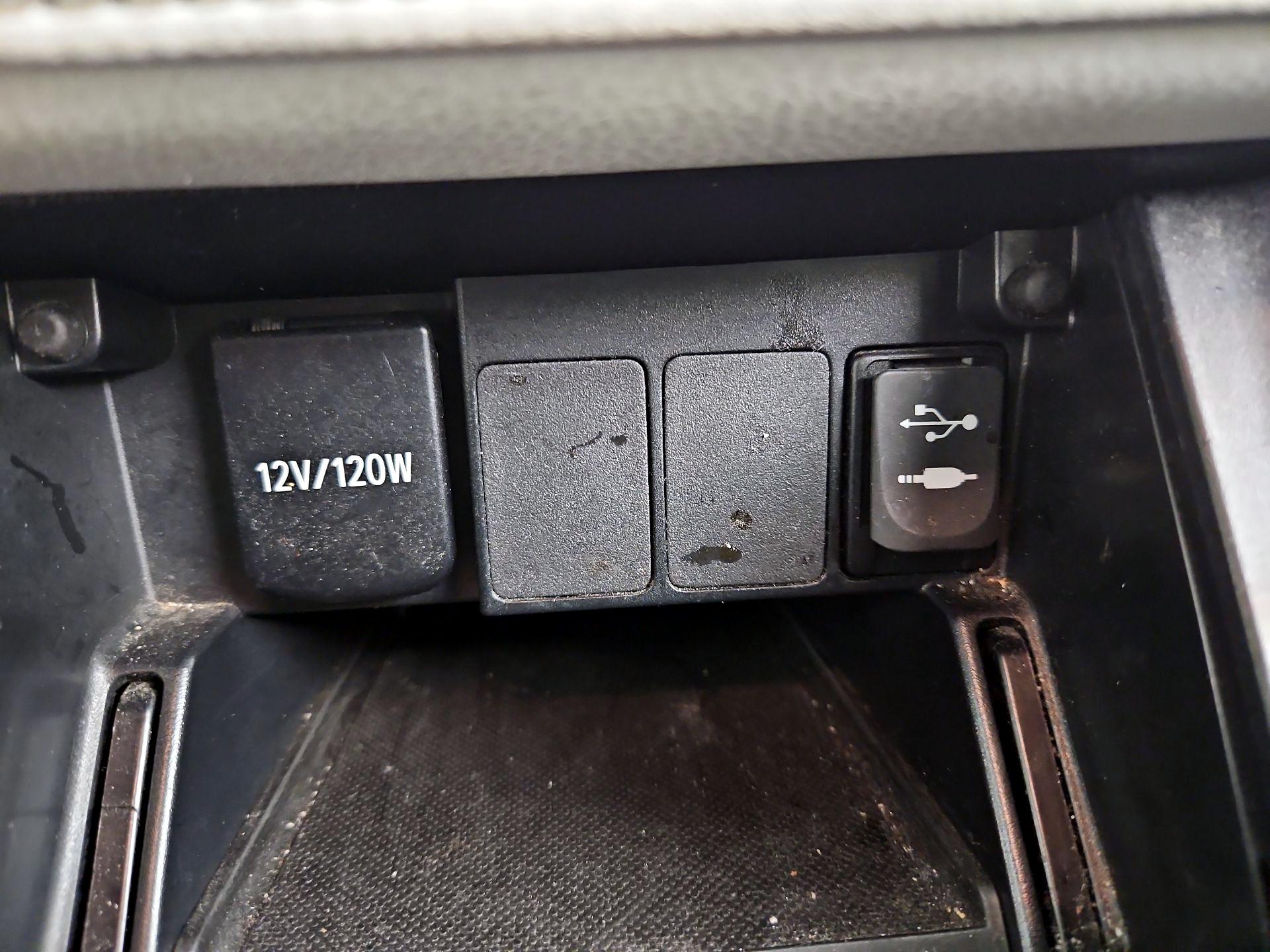 Thumbnail: 2018 Toyota Corolla iM - 18