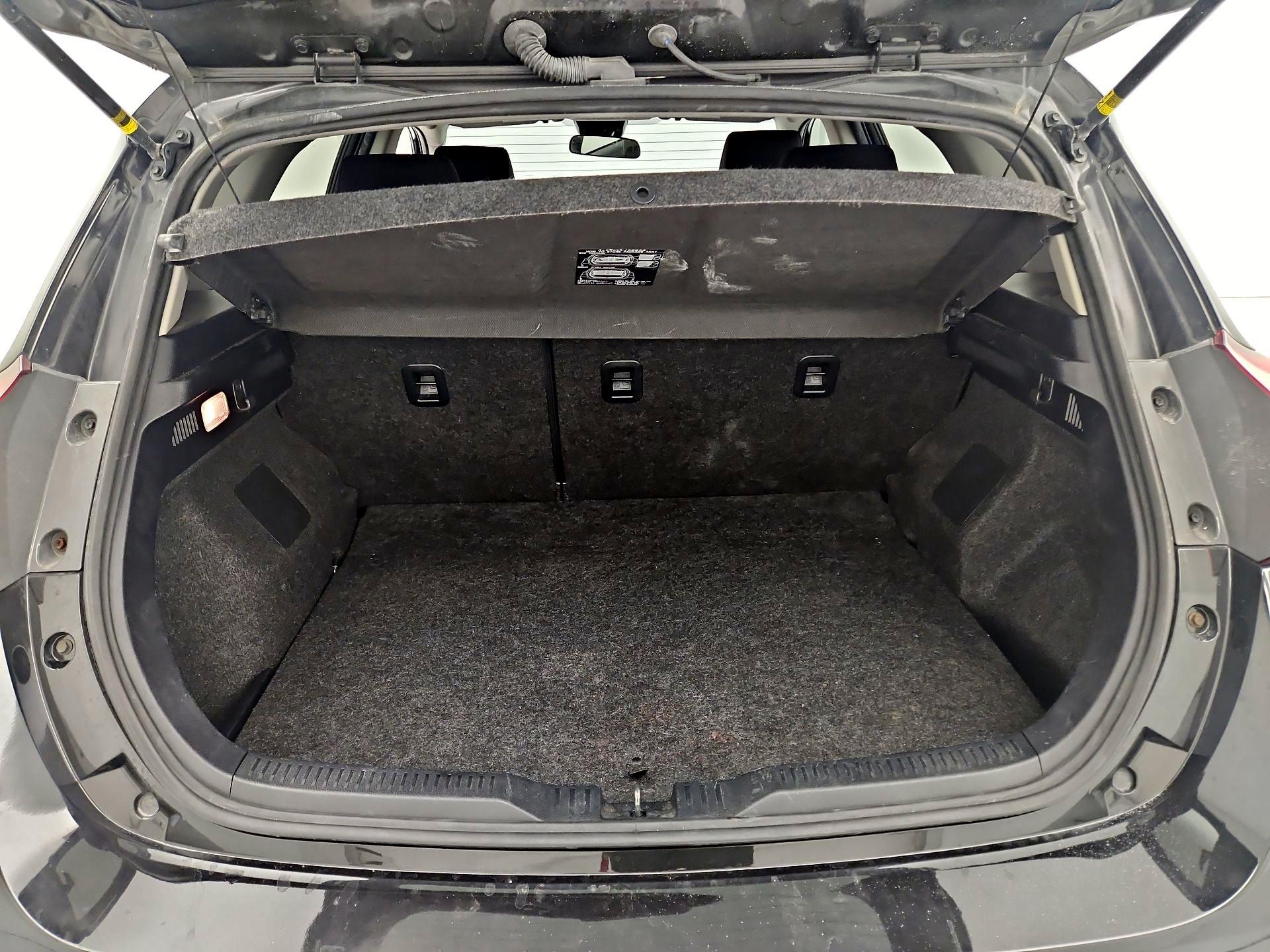 Thumbnail: 2018 Toyota Corolla iM - 20