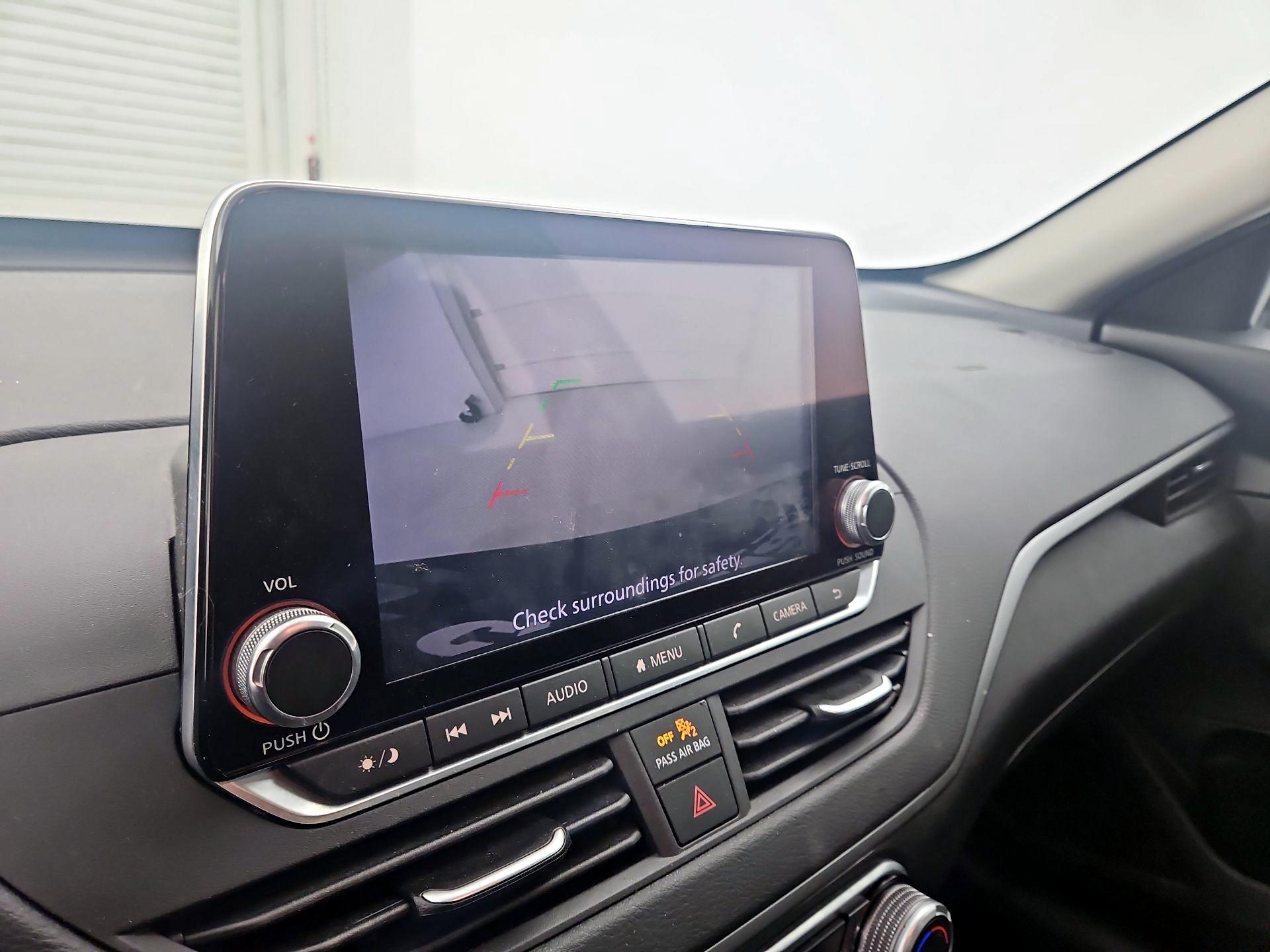 Thumbnail: 2020 Nissan Altima - 14