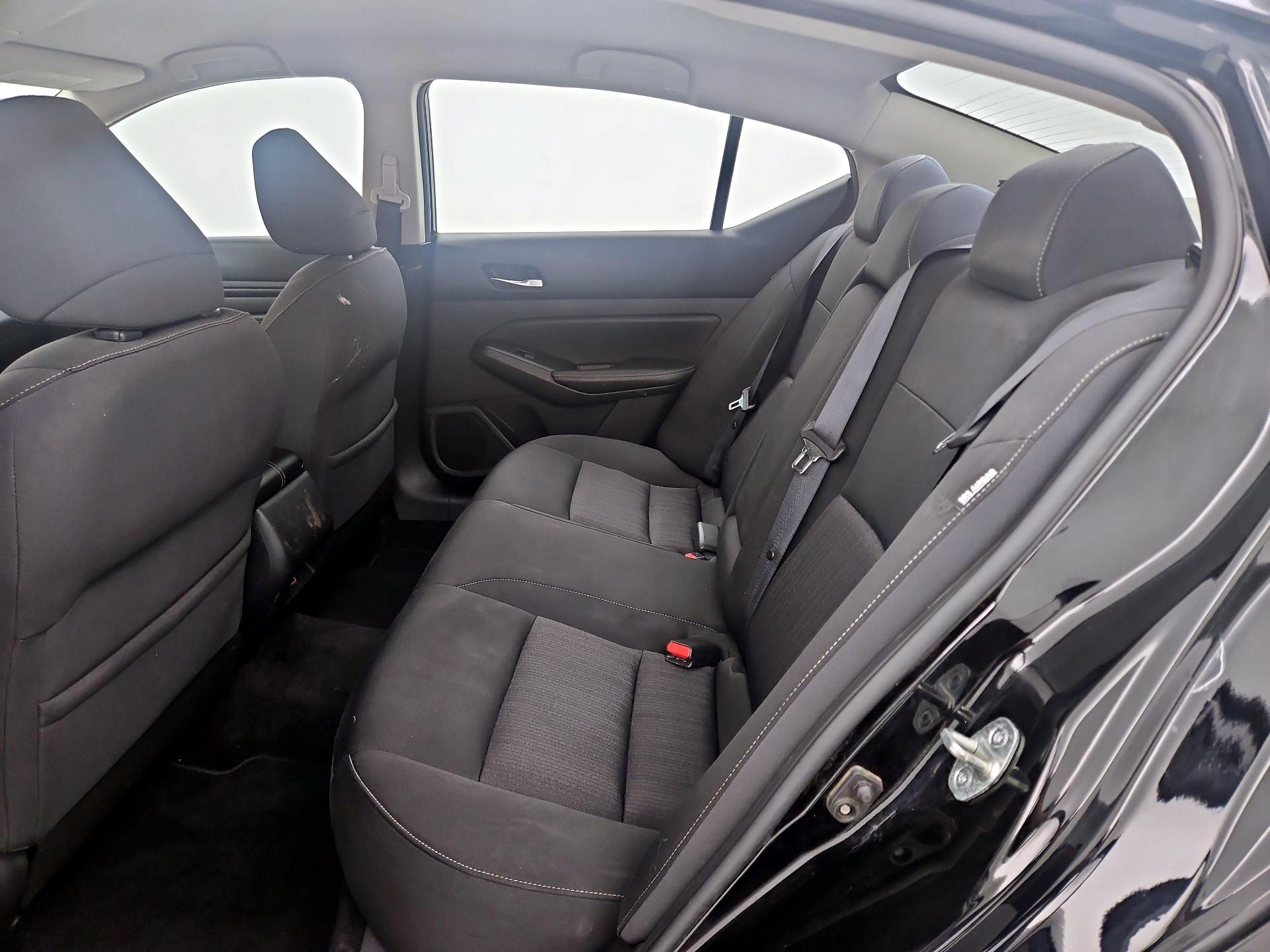 Thumbnail: 2020 Nissan Altima - 19