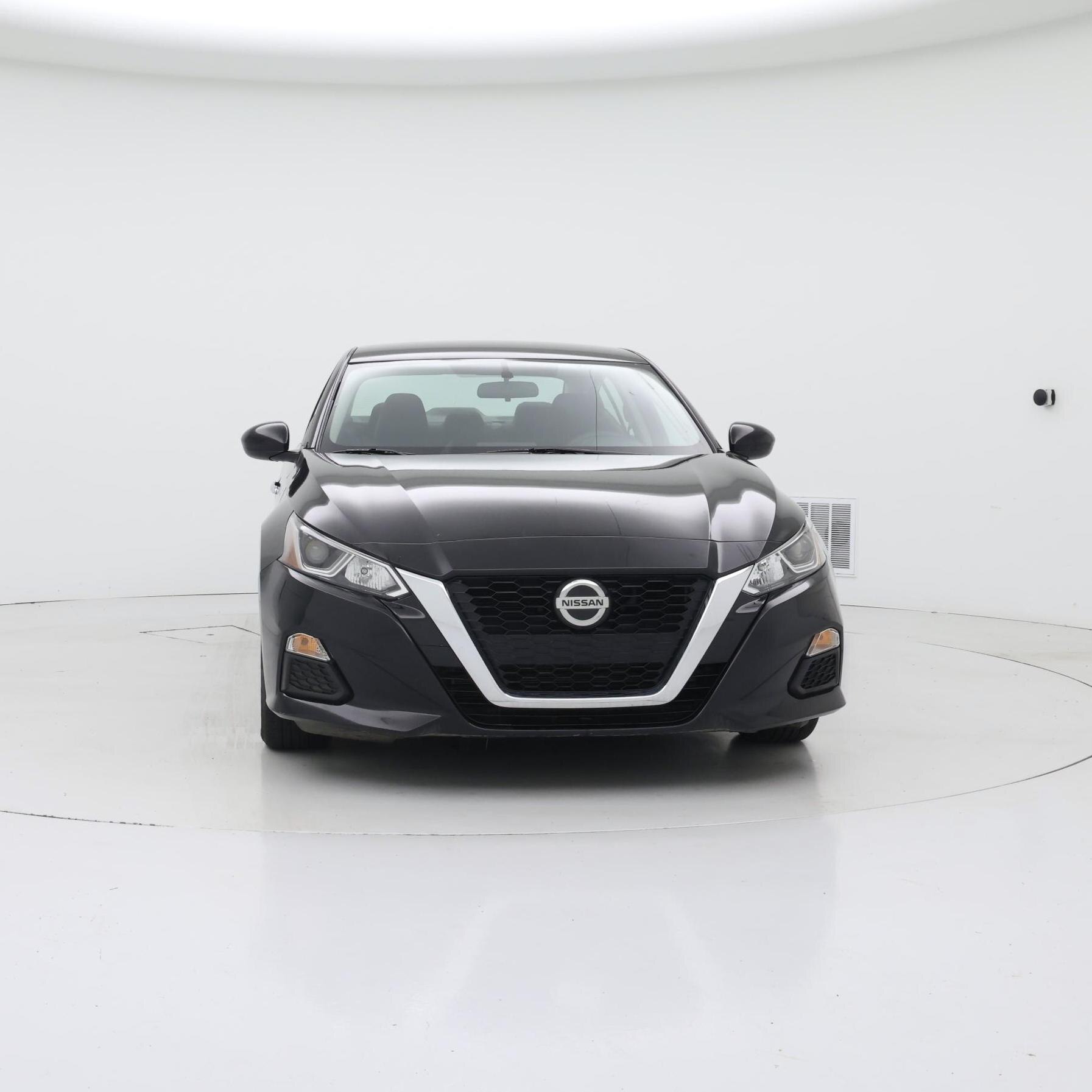 Thumbnail: 2020 Nissan Altima - 5