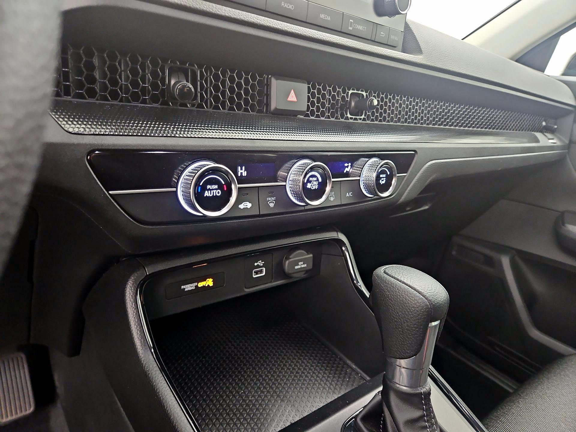 Thumbnail: 2025 Honda CR-V - 16