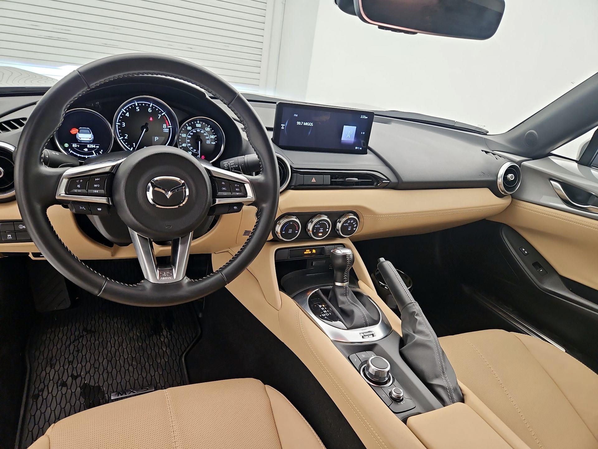 Thumbnail: 2025 Mazda MX-5 Miata - 9