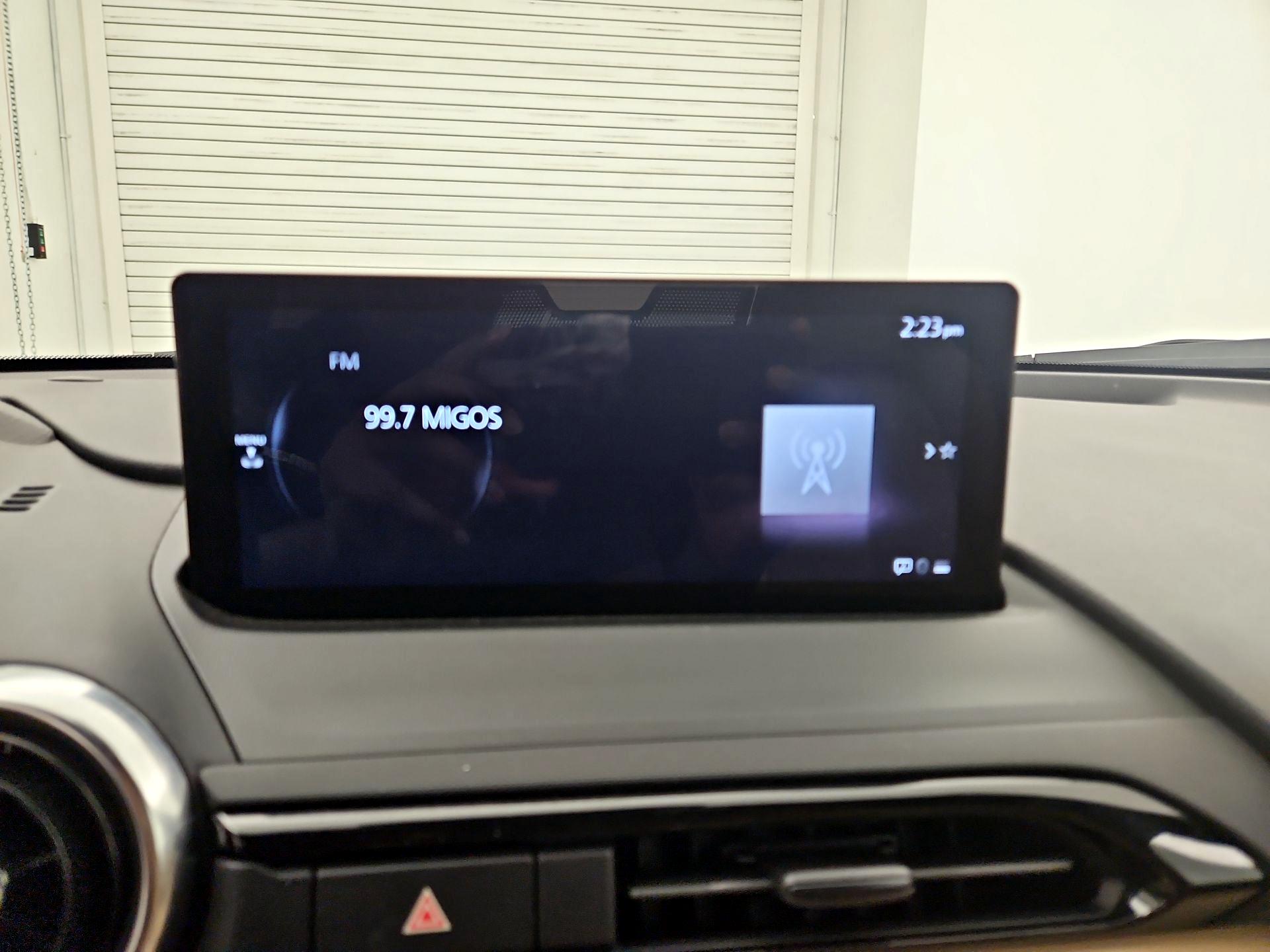 Thumbnail: 2025 Mazda MX-5 Miata - 15