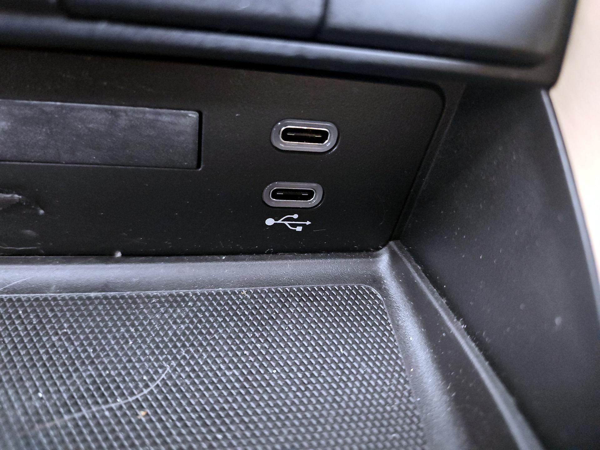 Thumbnail: 2025 Mazda MX-5 Miata - 18