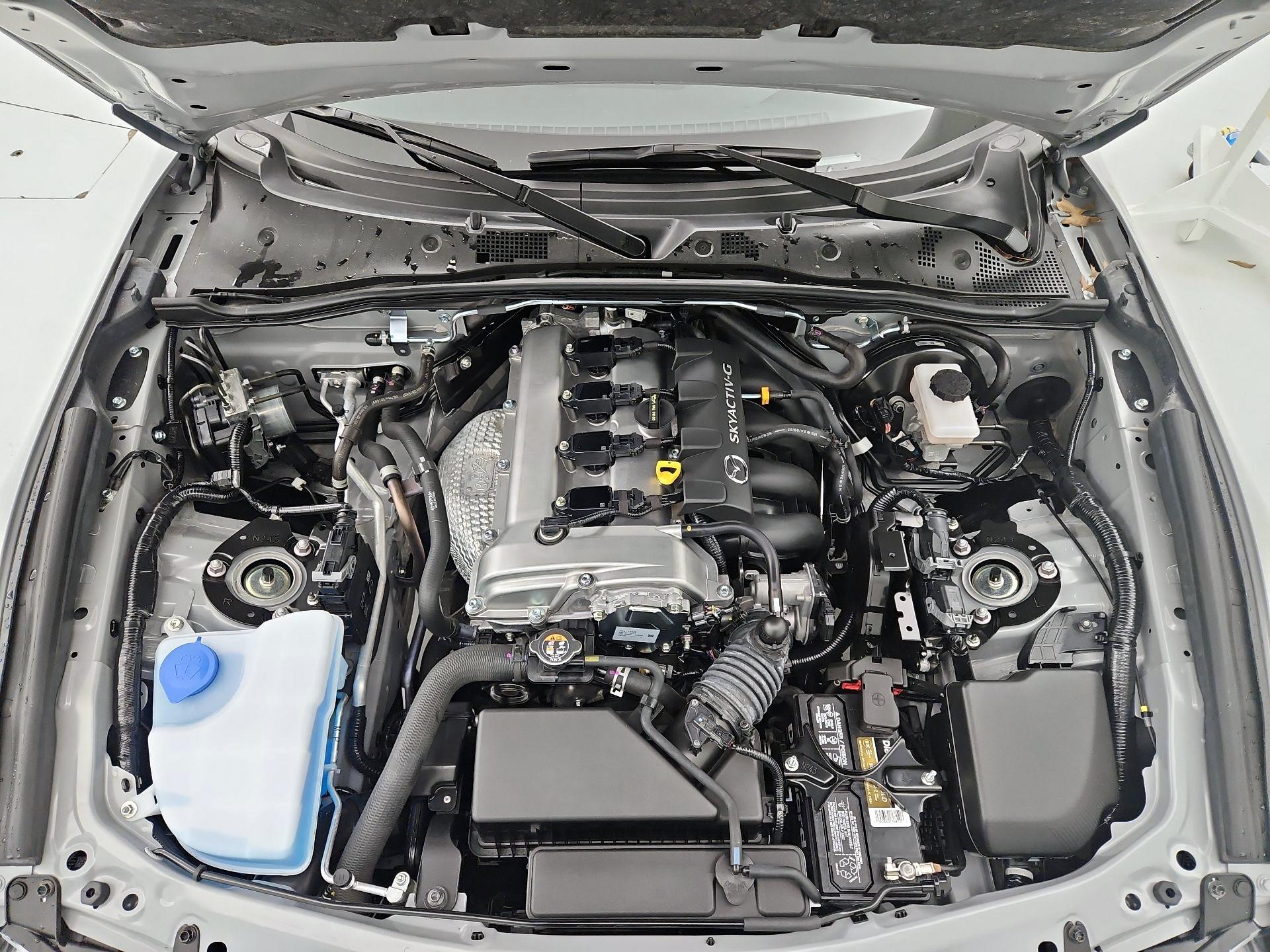 Thumbnail: 2025 Mazda MX-5 Miata - 20