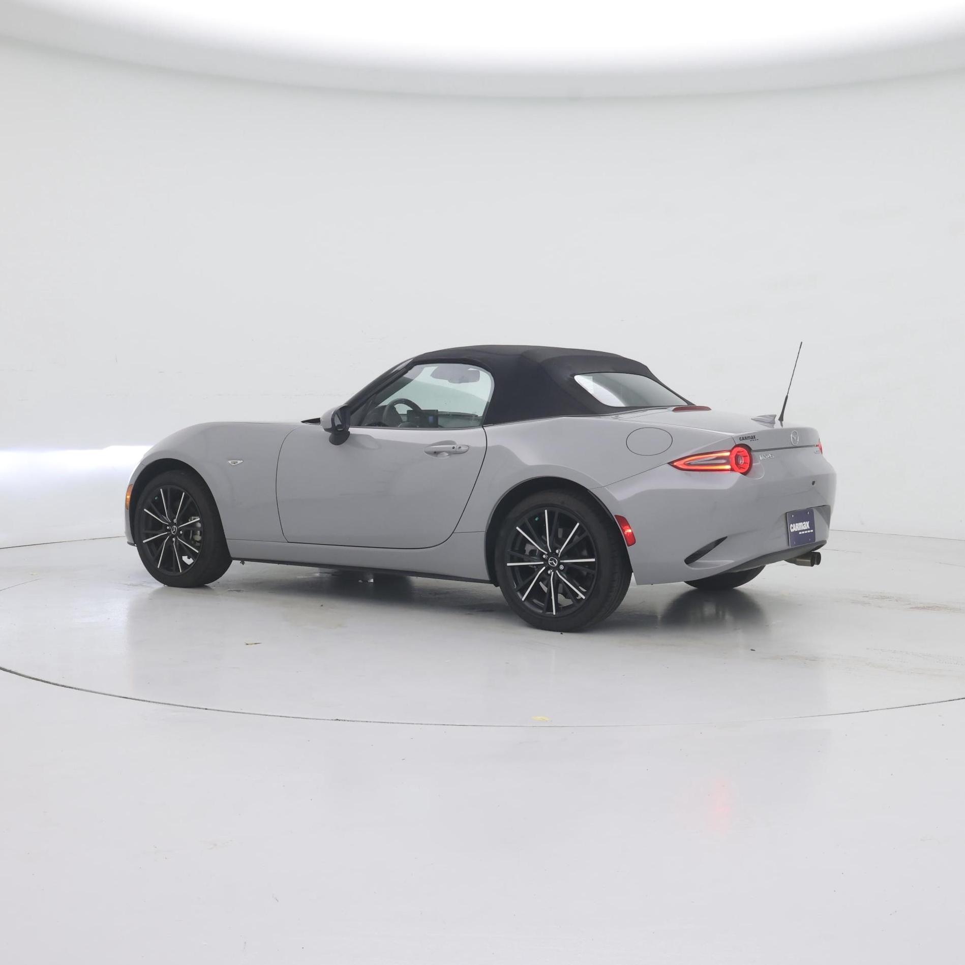 Thumbnail: 2025 Mazda MX-5 Miata - 4