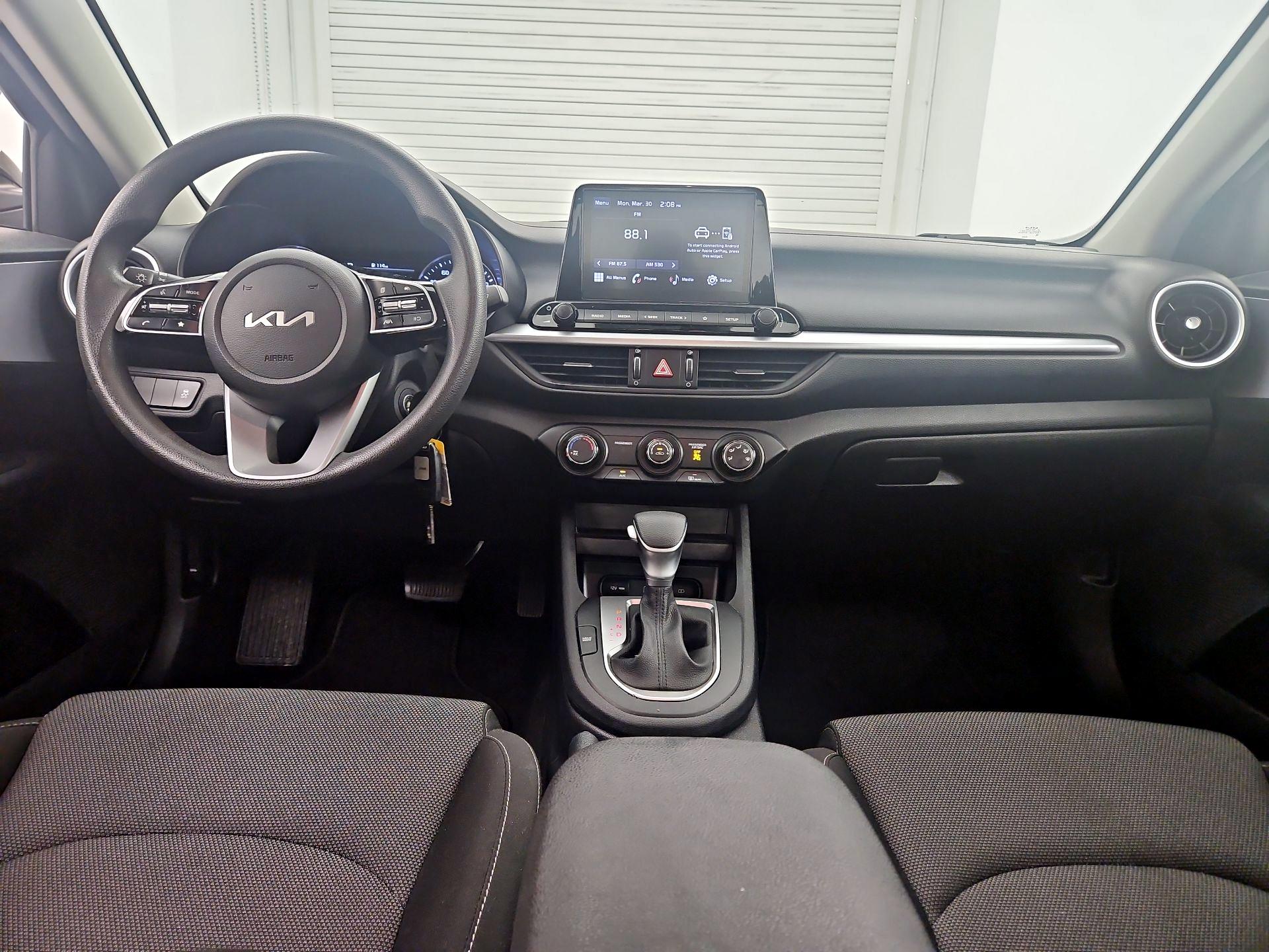 Thumbnail: 2024 Kia Forte - 9