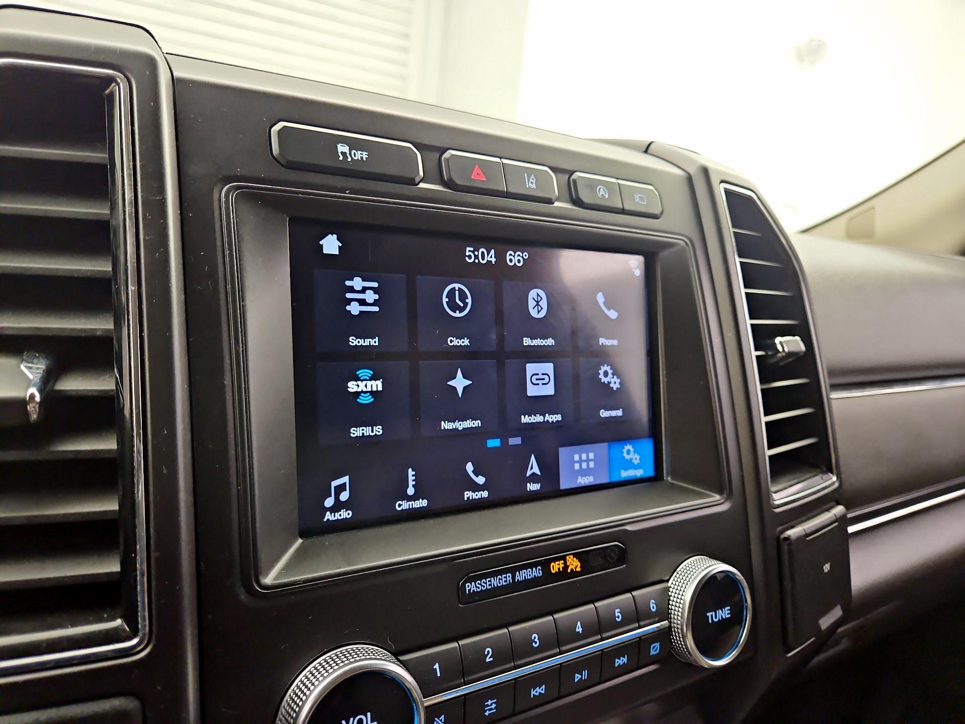 Thumbnail: 2019 Ford Expedition - 15