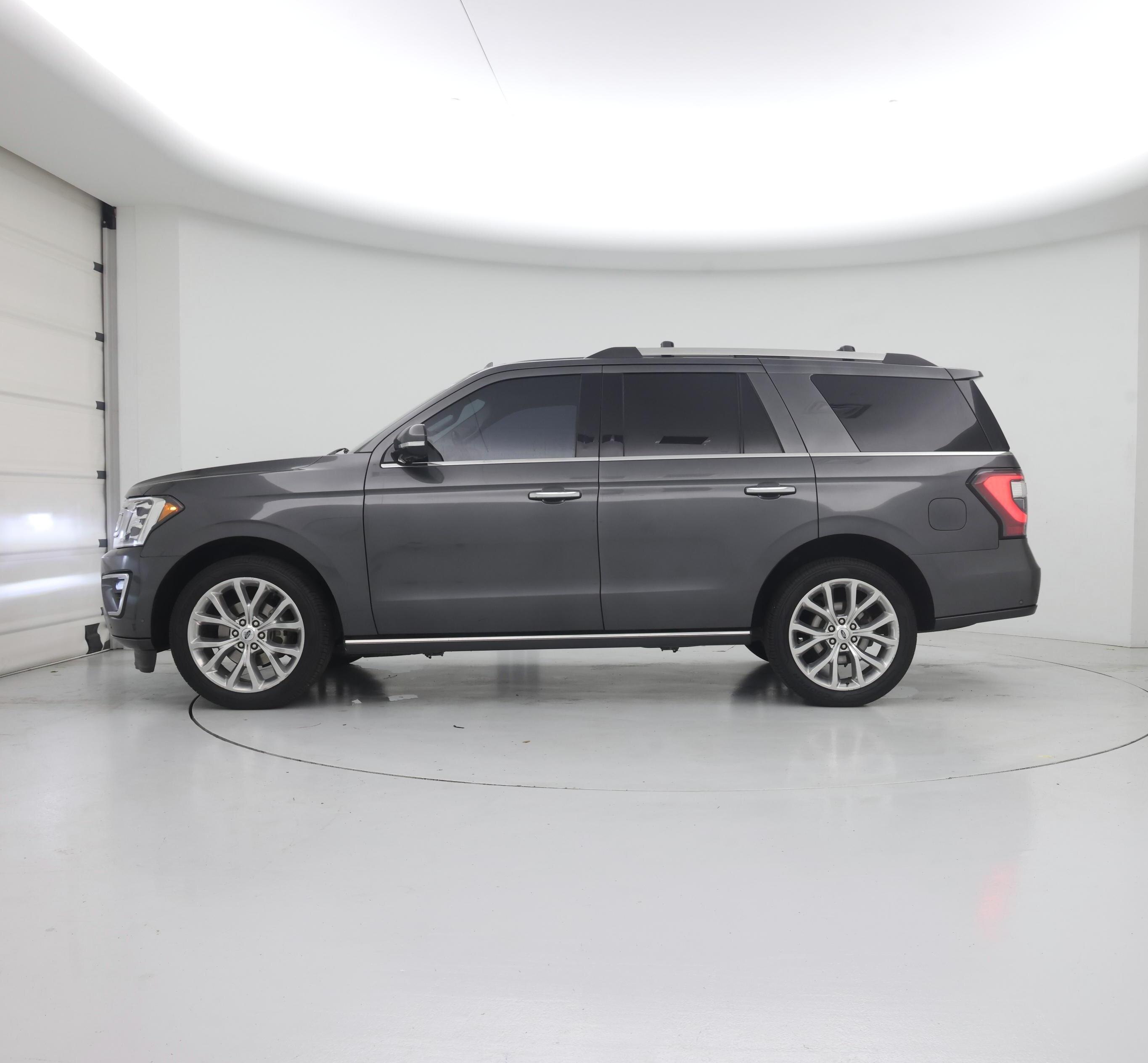 Thumbnail: 2019 Ford Expedition - 3