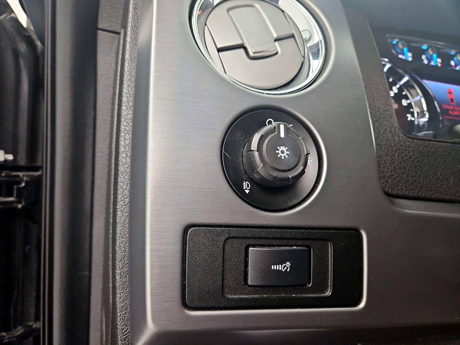 Thumbnail: 2014 Ford F-150 - 13