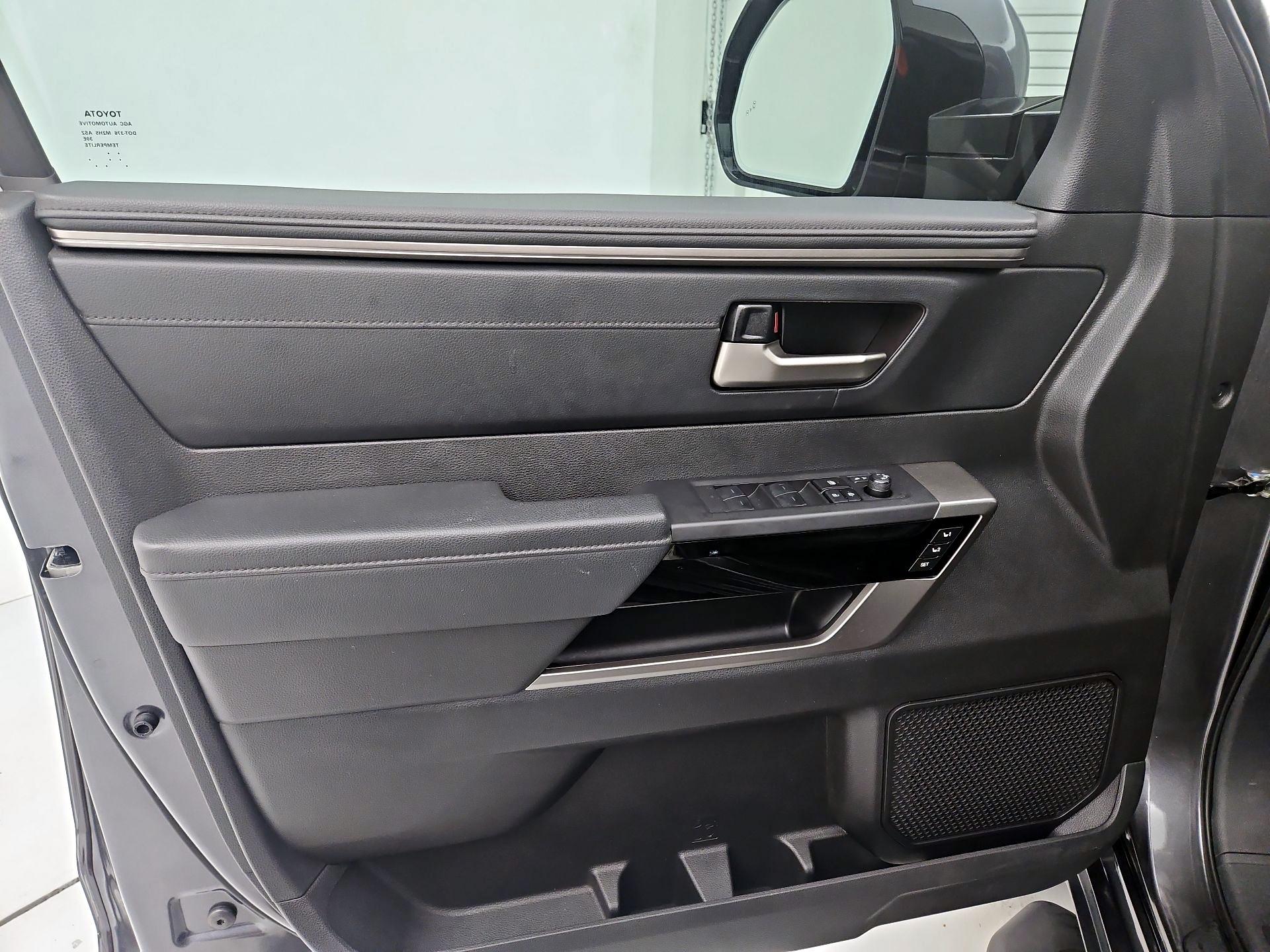 Thumbnail: 2024 Toyota Tundra - 12