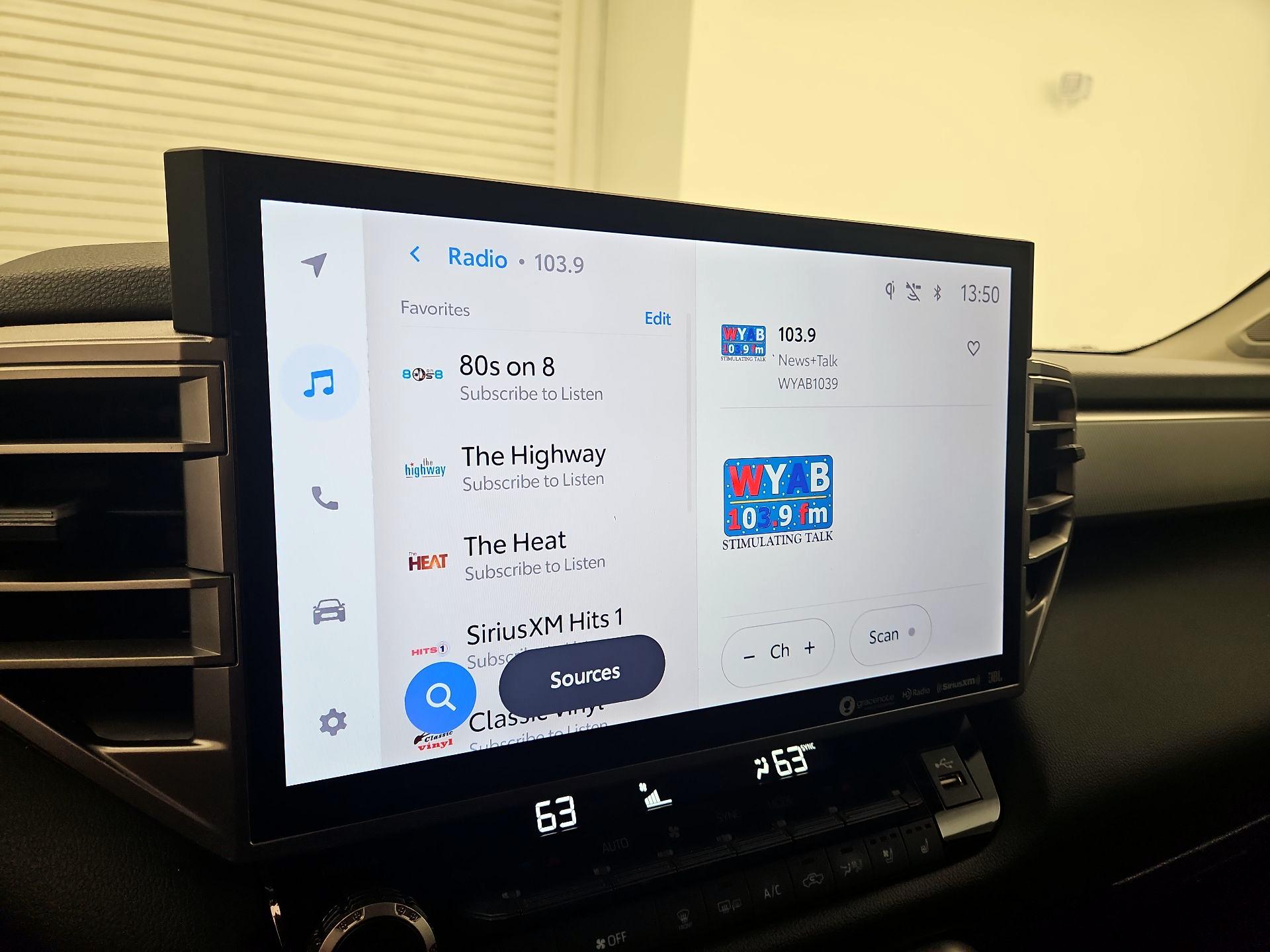 Thumbnail: 2024 Toyota Tundra - 16