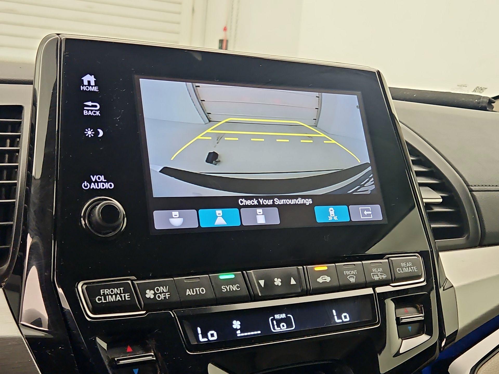 Thumbnail: 2019 Honda Odyssey - 15