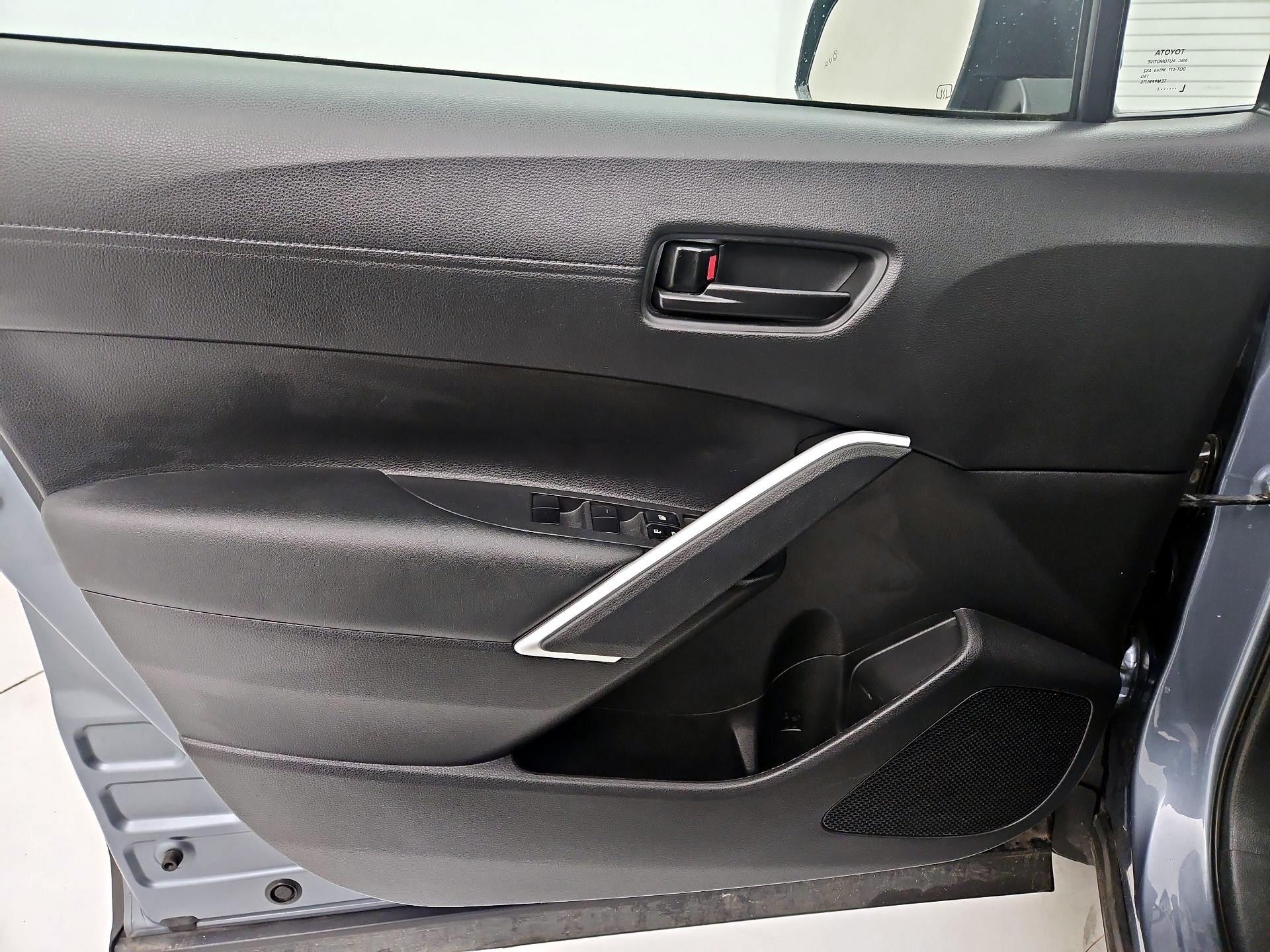 Thumbnail: 2024 Toyota Corolla Cross - 12