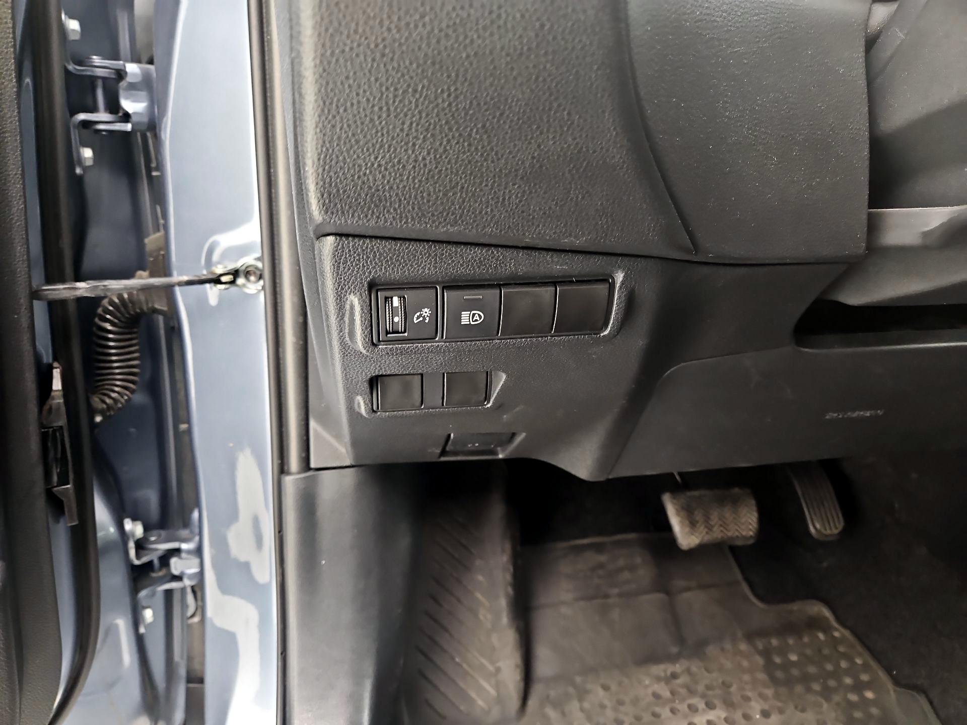 Thumbnail: 2024 Toyota Corolla Cross - 13