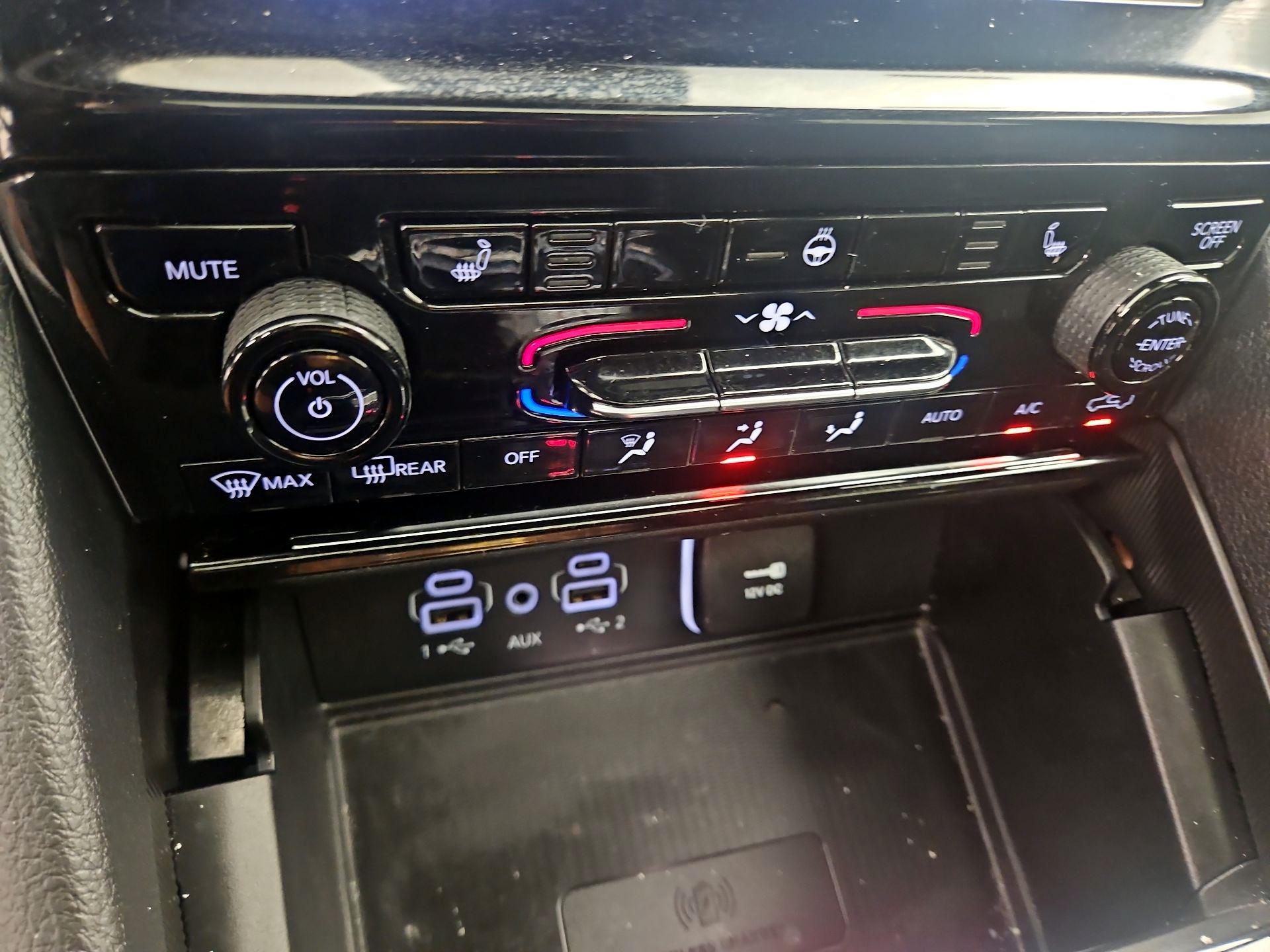 Thumbnail: 2023 Jeep Grand Cherokee L - 16