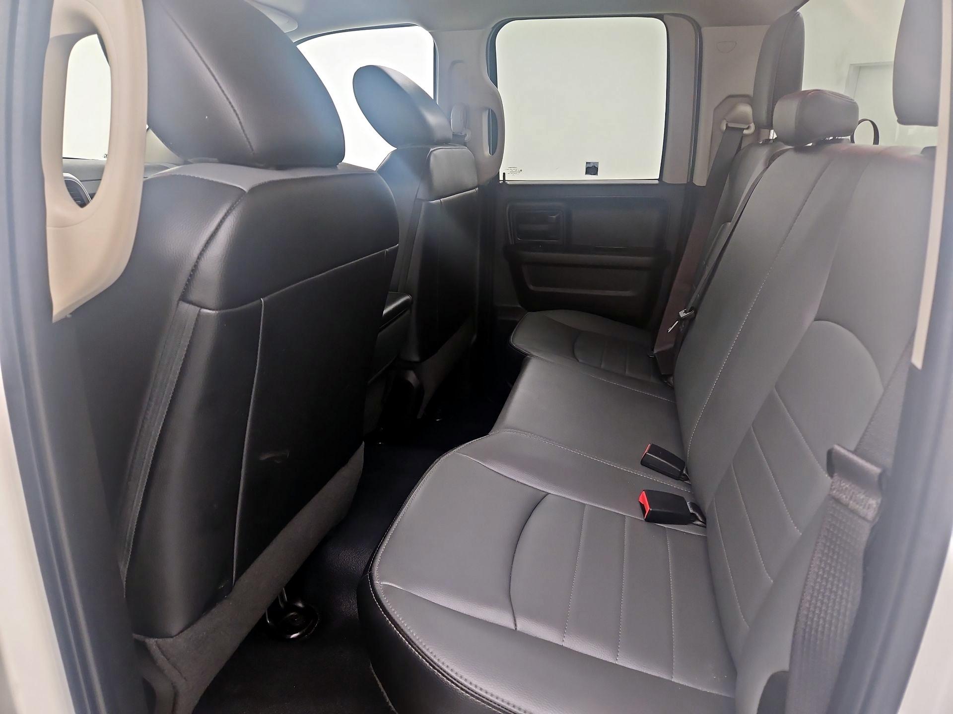 Thumbnail: 2021 RAM 1500 Classic - 19