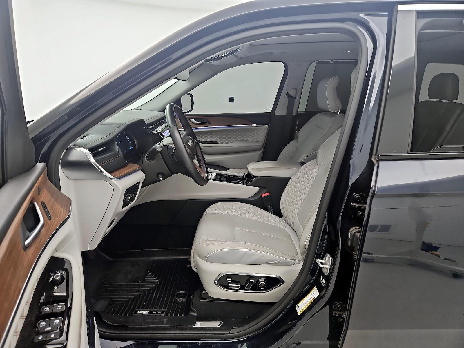 2022 Jeep Grand Cherokee Summit Reserve 4xe - Photo 12