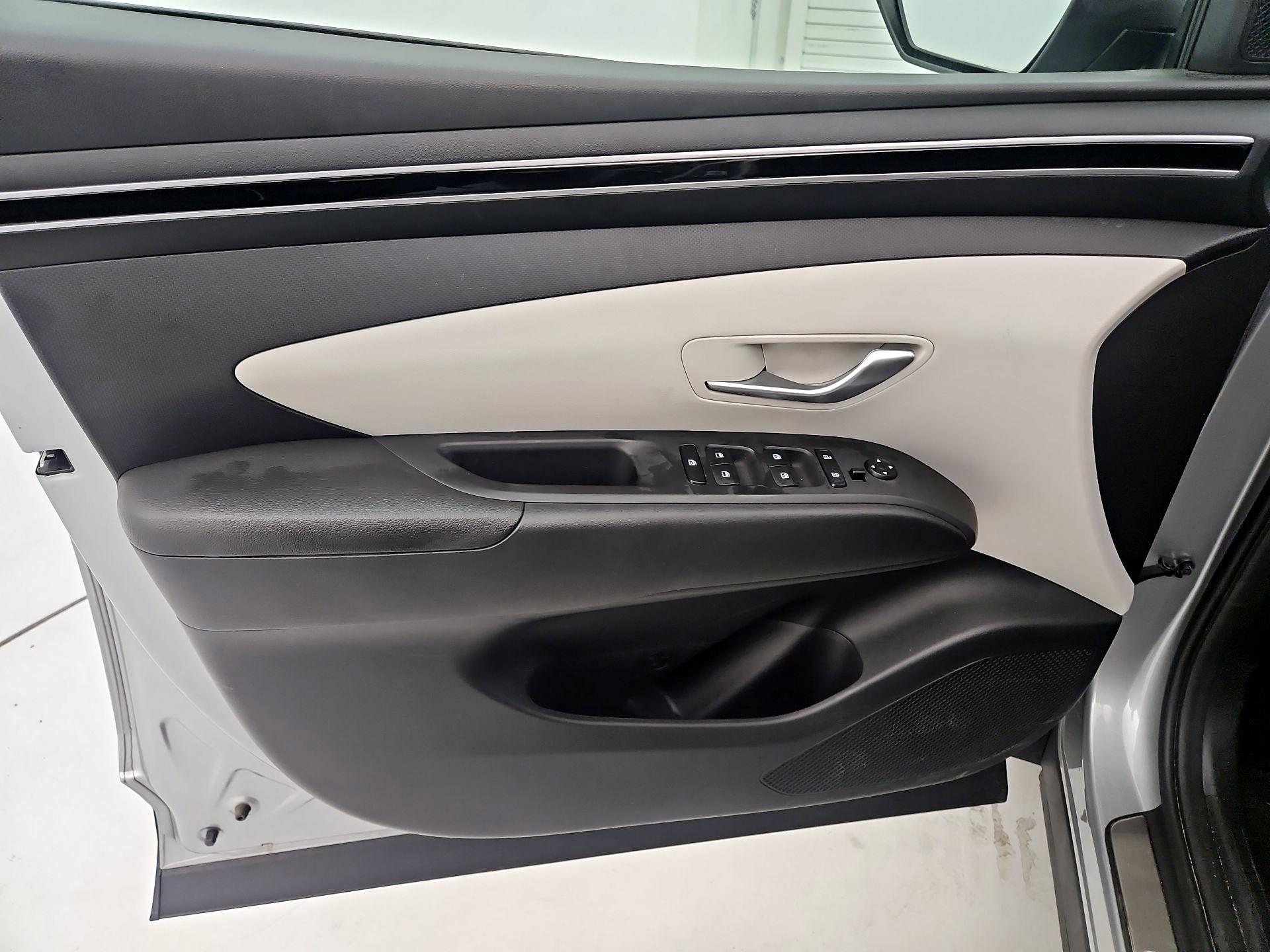 Thumbnail: 2024 Hyundai Tucson - 12