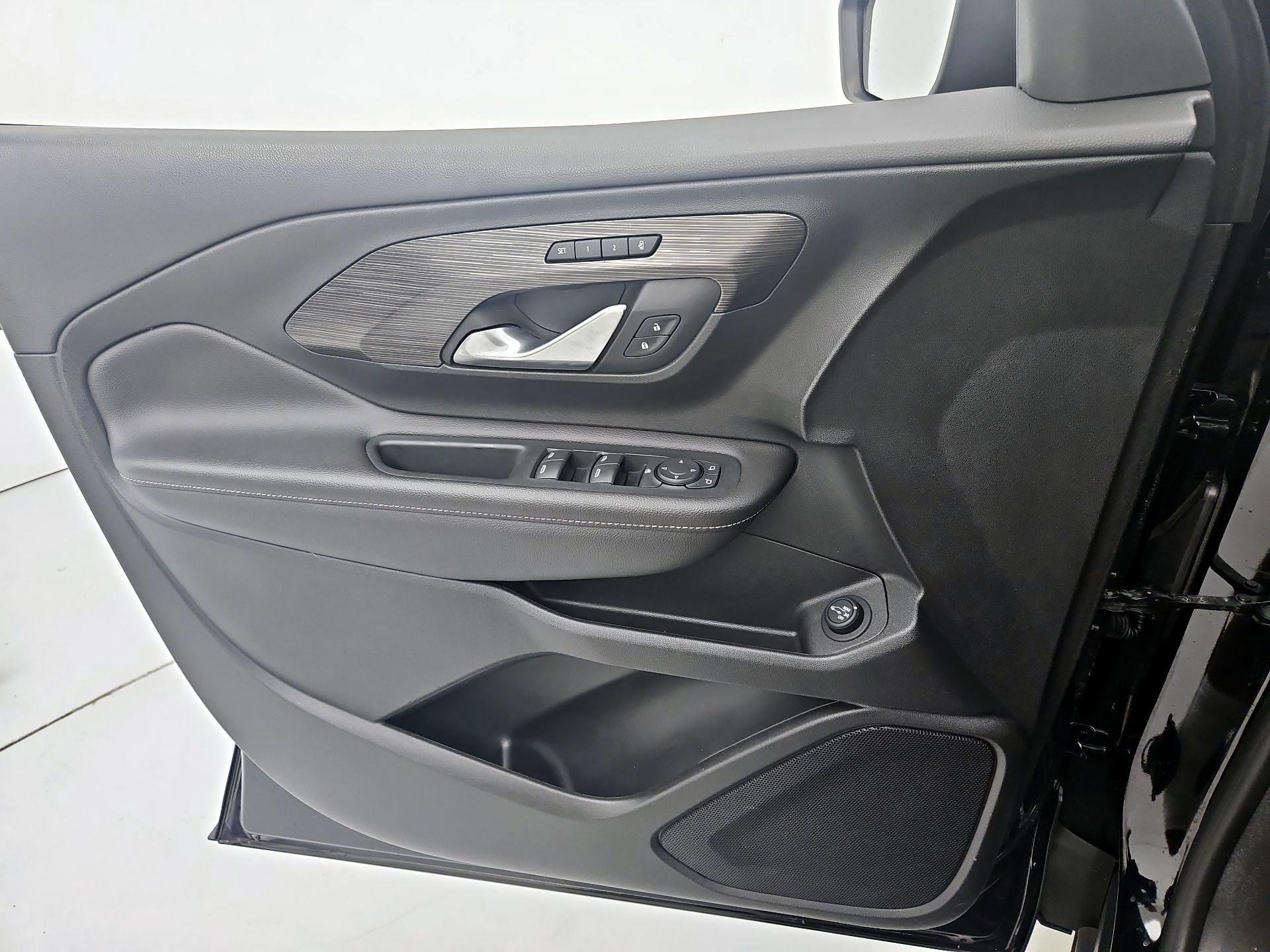 Thumbnail: 2022 GMC Terrain - 12