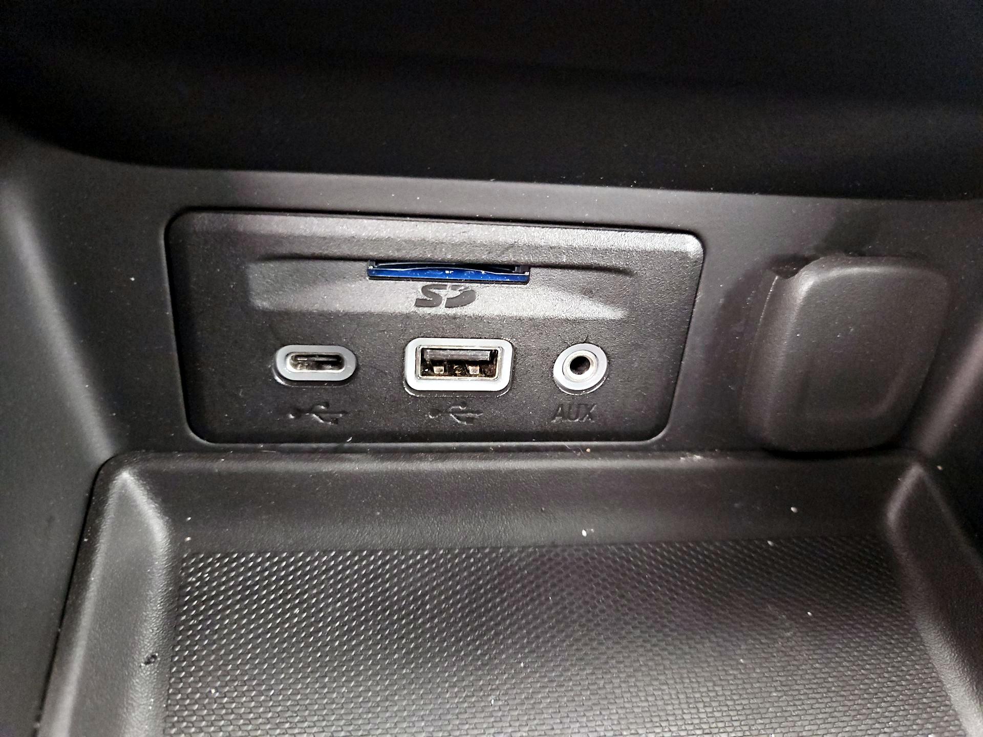 Thumbnail: 2022 GMC Terrain - 18