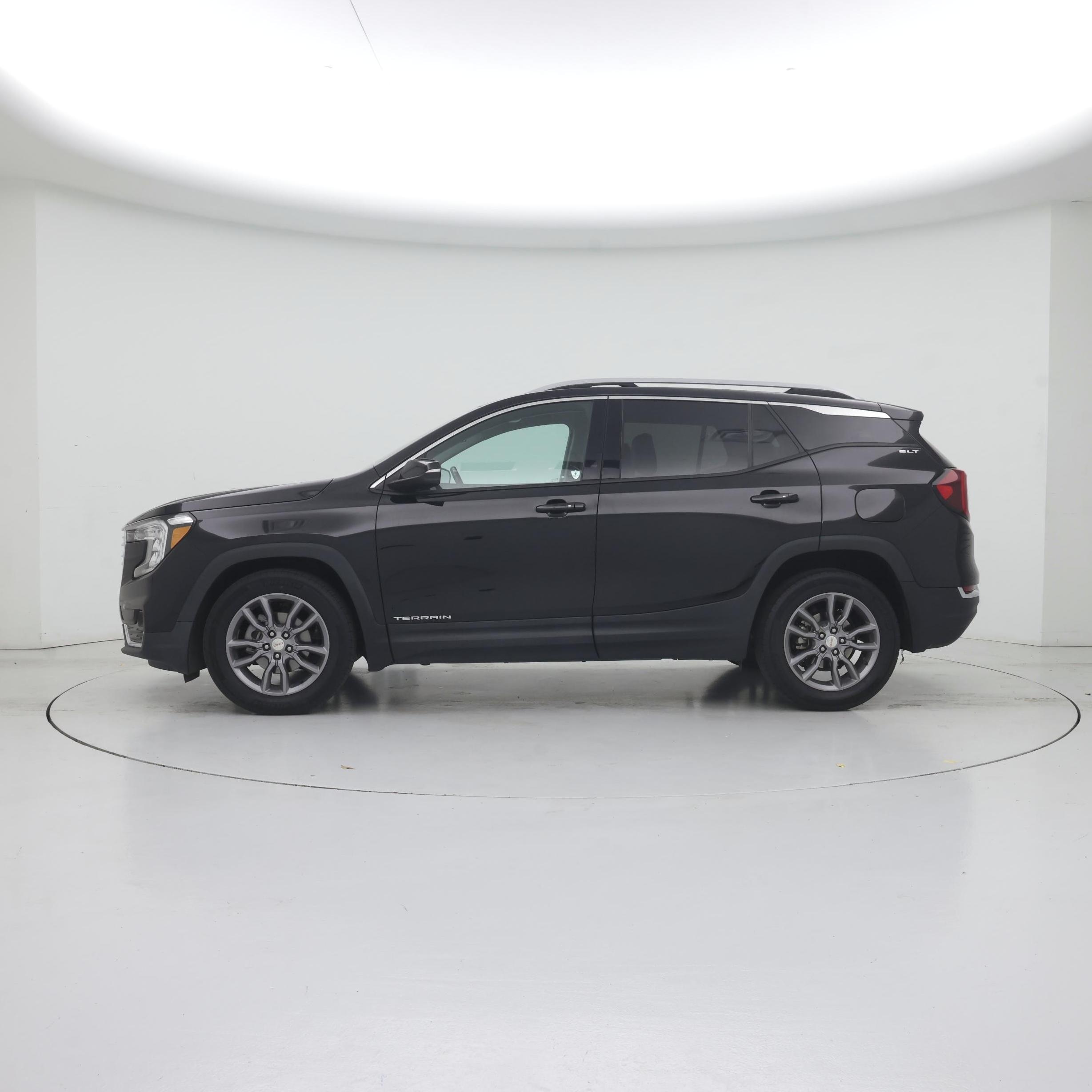 Thumbnail: 2022 GMC Terrain - 3