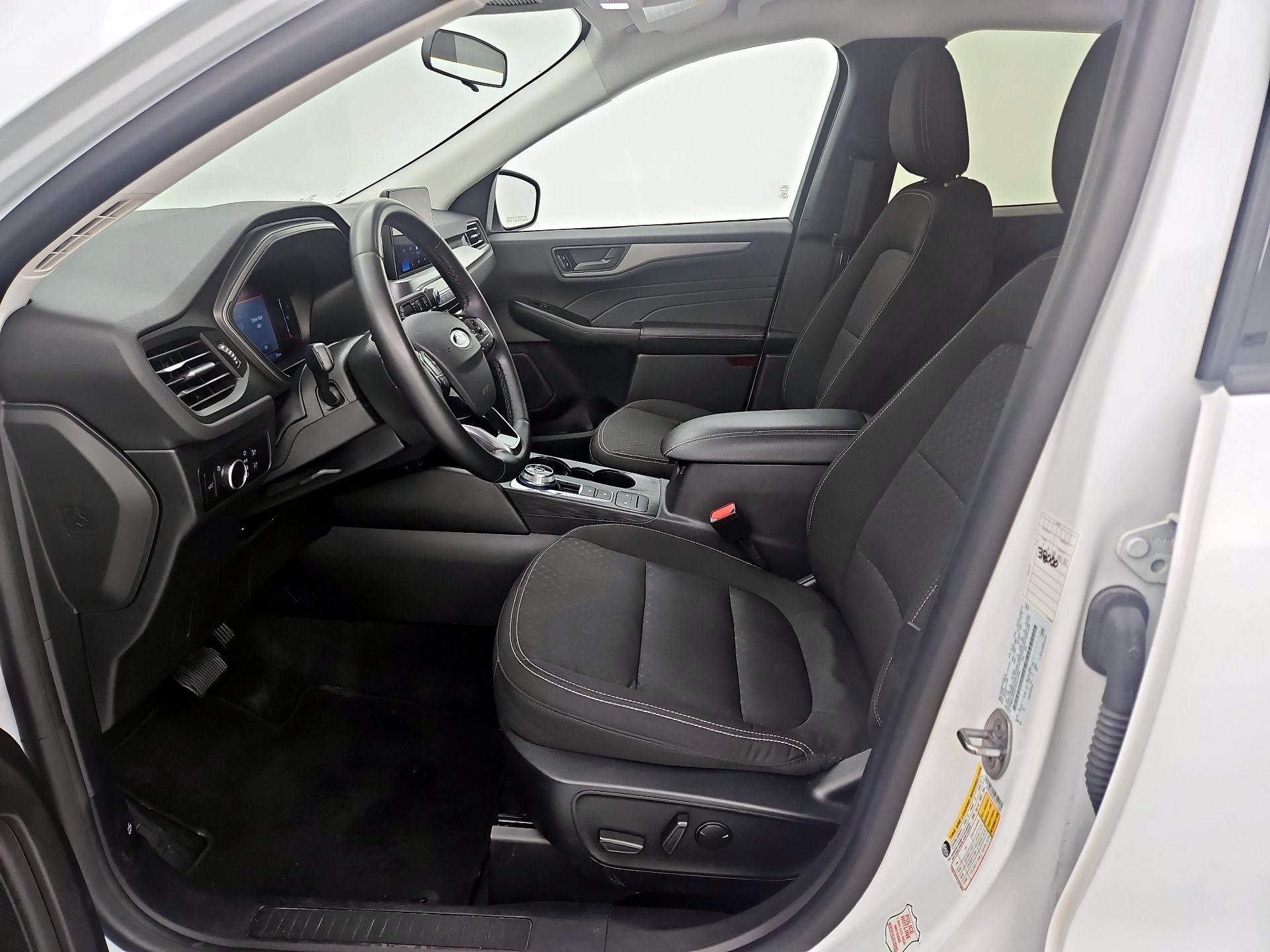 Thumbnail: 2024 Ford Escape - 9
