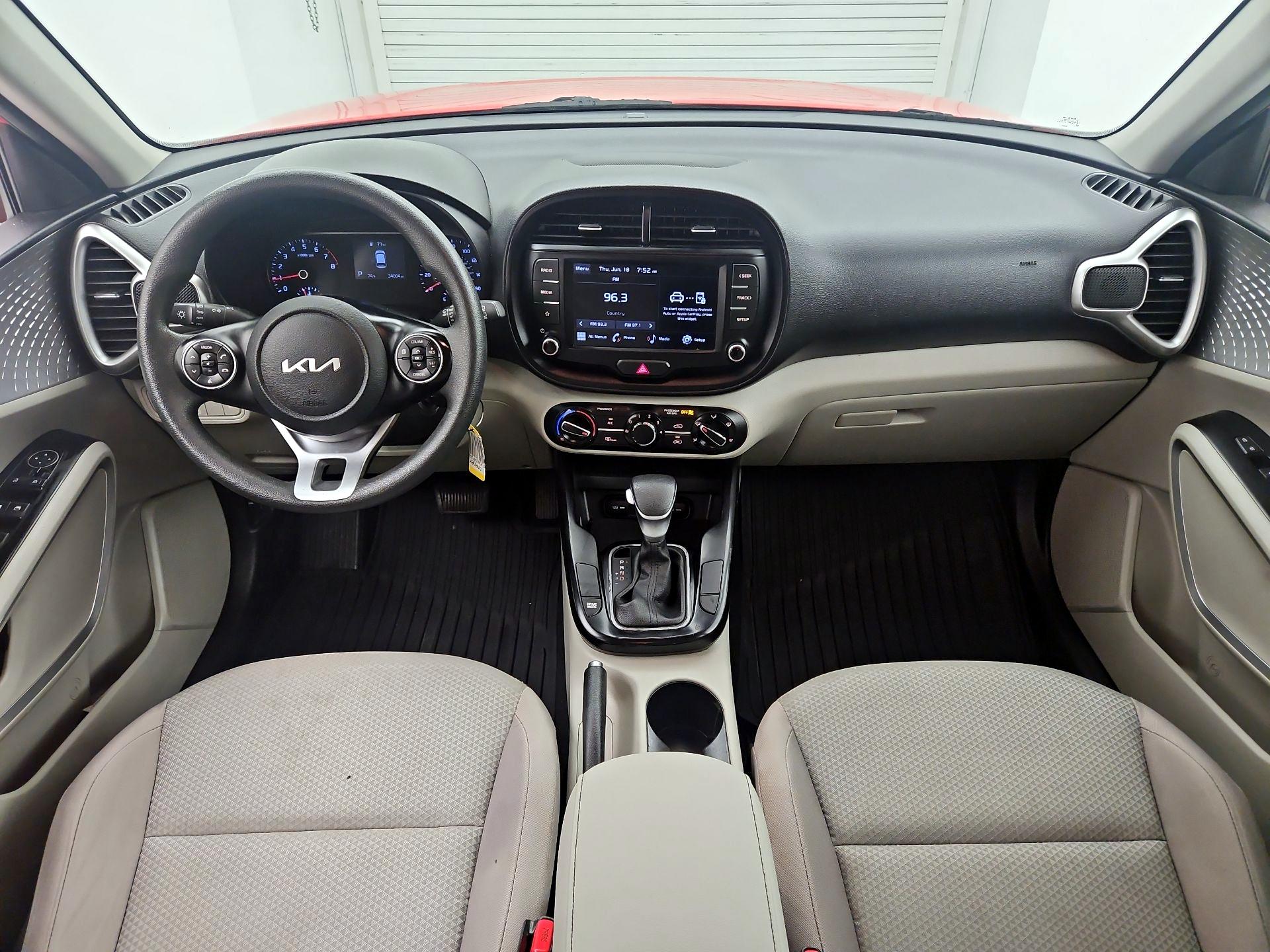 Thumbnail: 2022 Kia Soul - 9