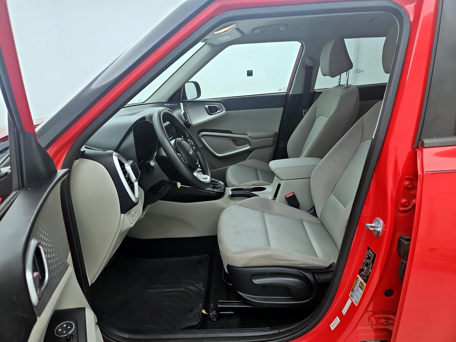 Thumbnail: 2022 Kia Soul - 11