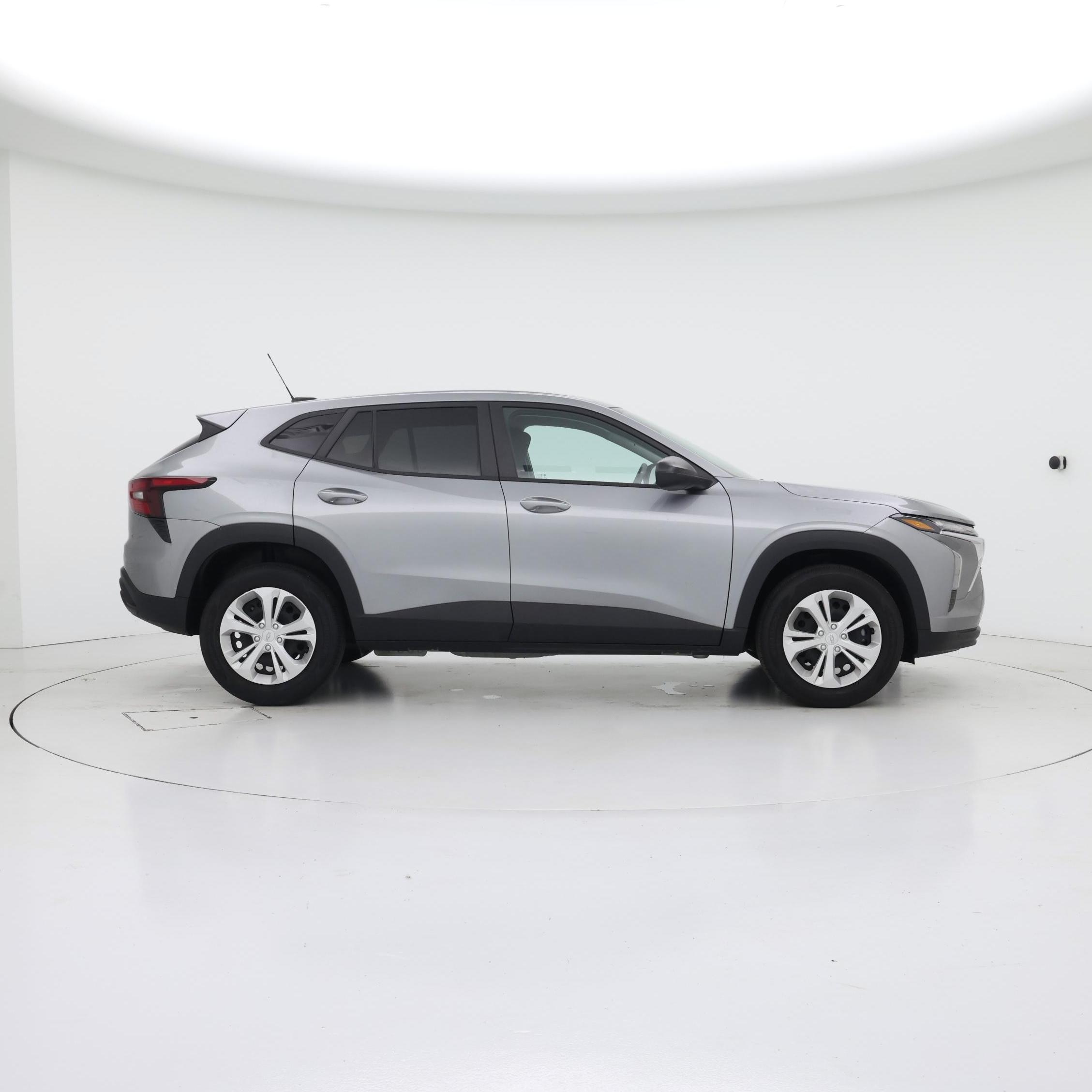 Thumbnail: 2025 Chevrolet Trax - 7