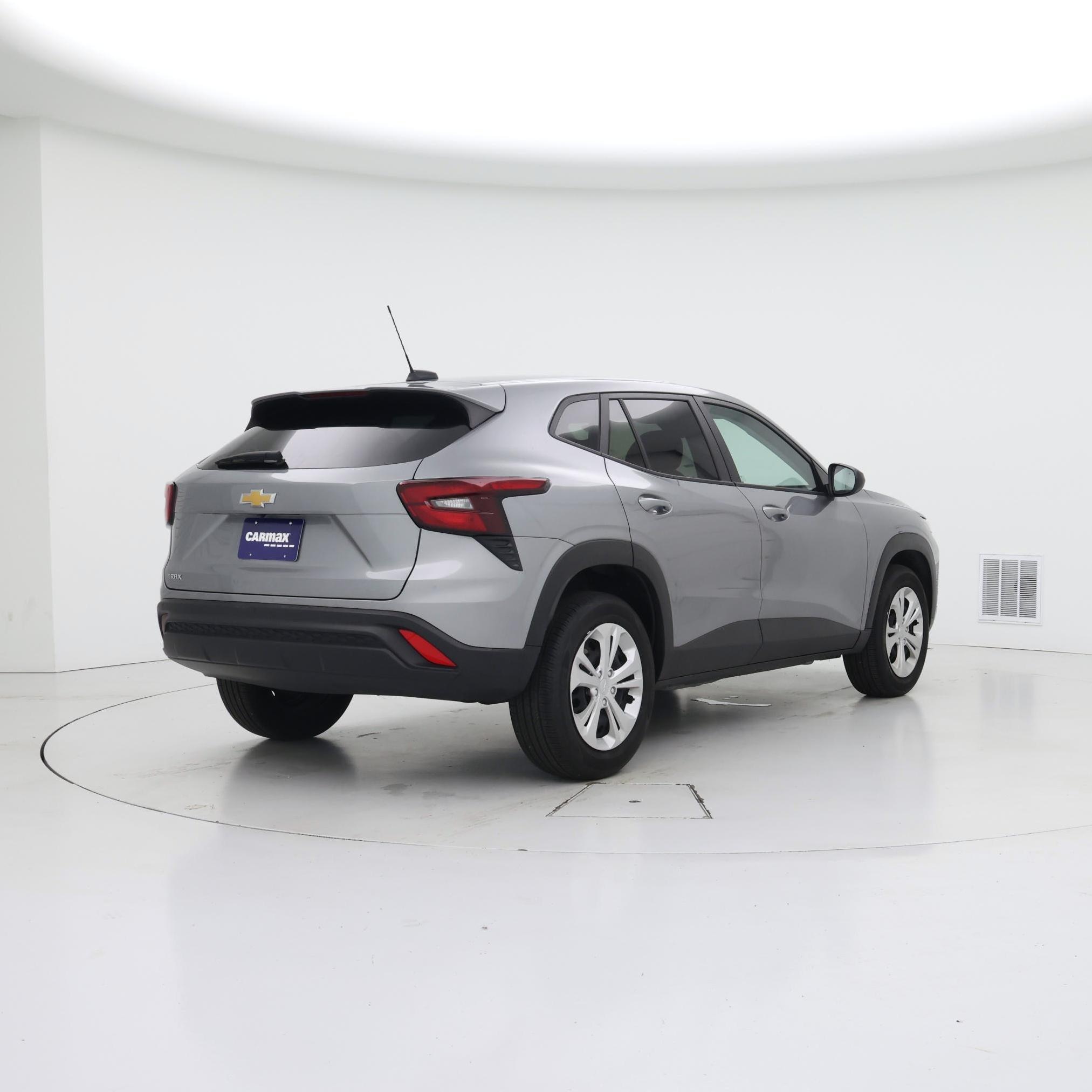 Thumbnail: 2025 Chevrolet Trax - 8