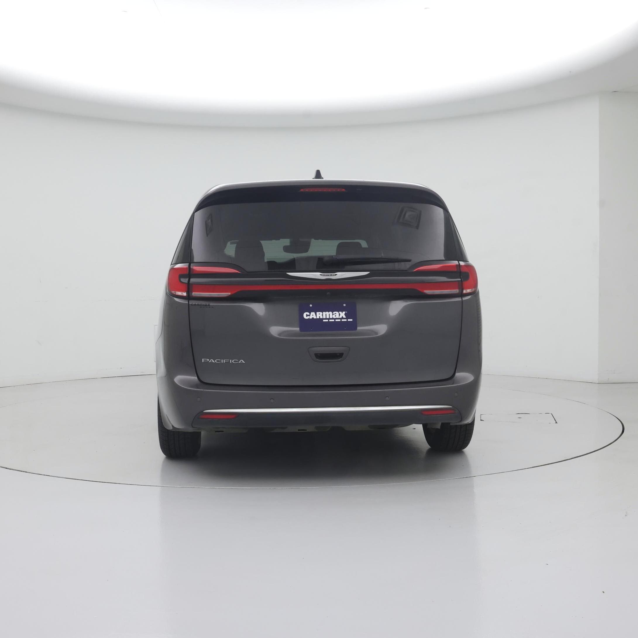 Thumbnail: 2023 Chrysler Pacifica - 6