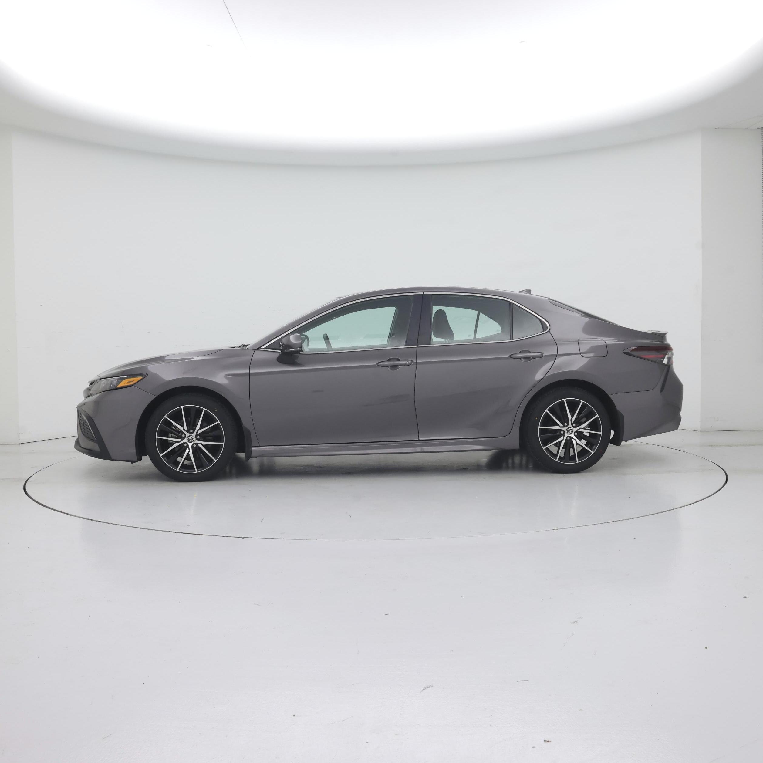 Thumbnail: 2023 Toyota Camry - 3