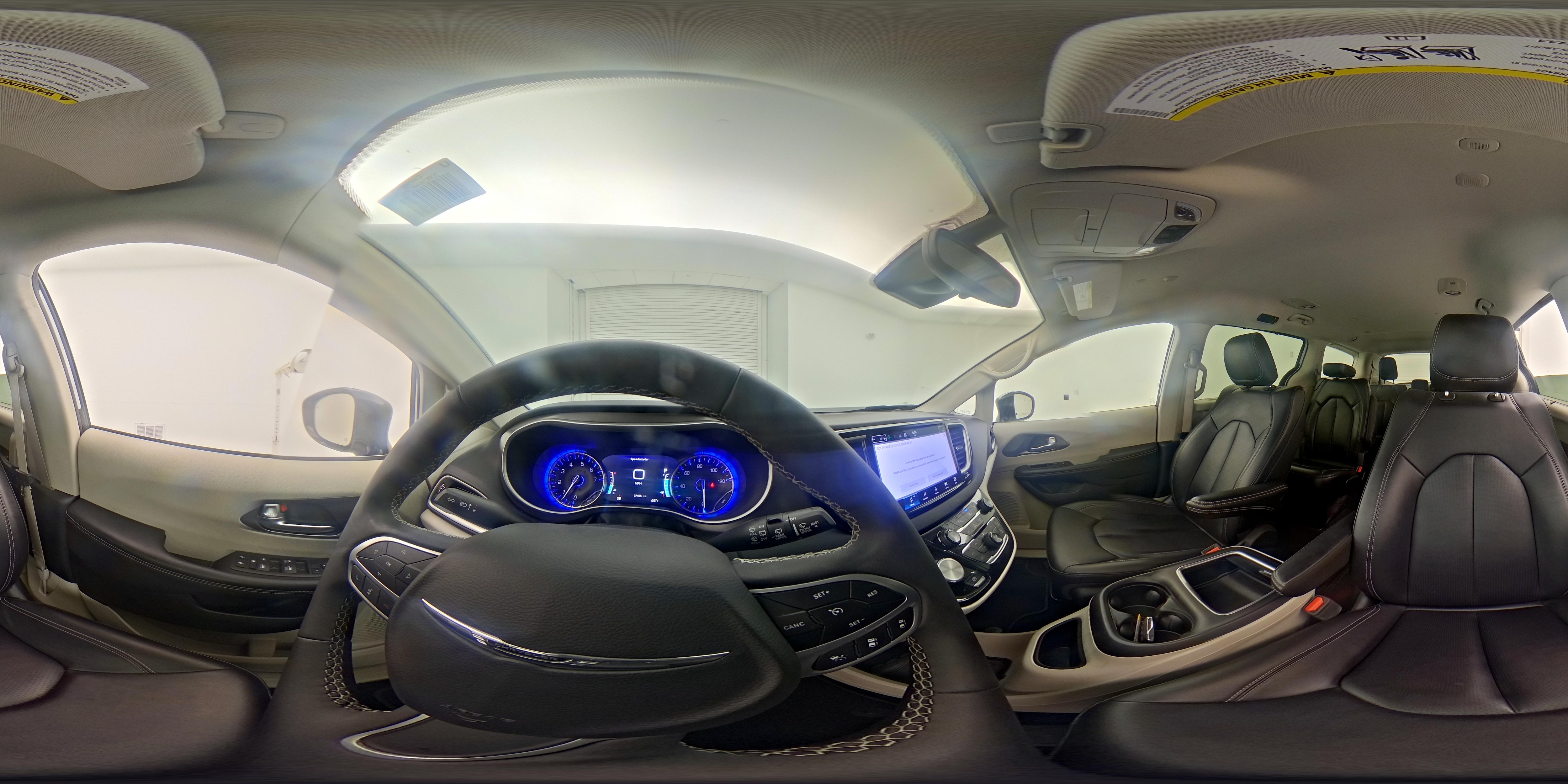 2024 Chrysler Pacifica Touring L - Photo 28