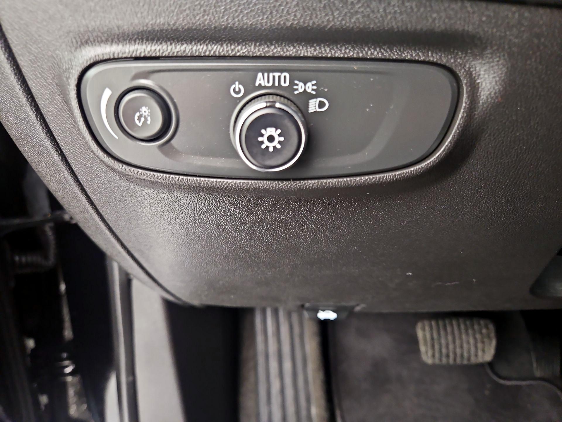 Thumbnail: 2024 Chevrolet Equinox - 13