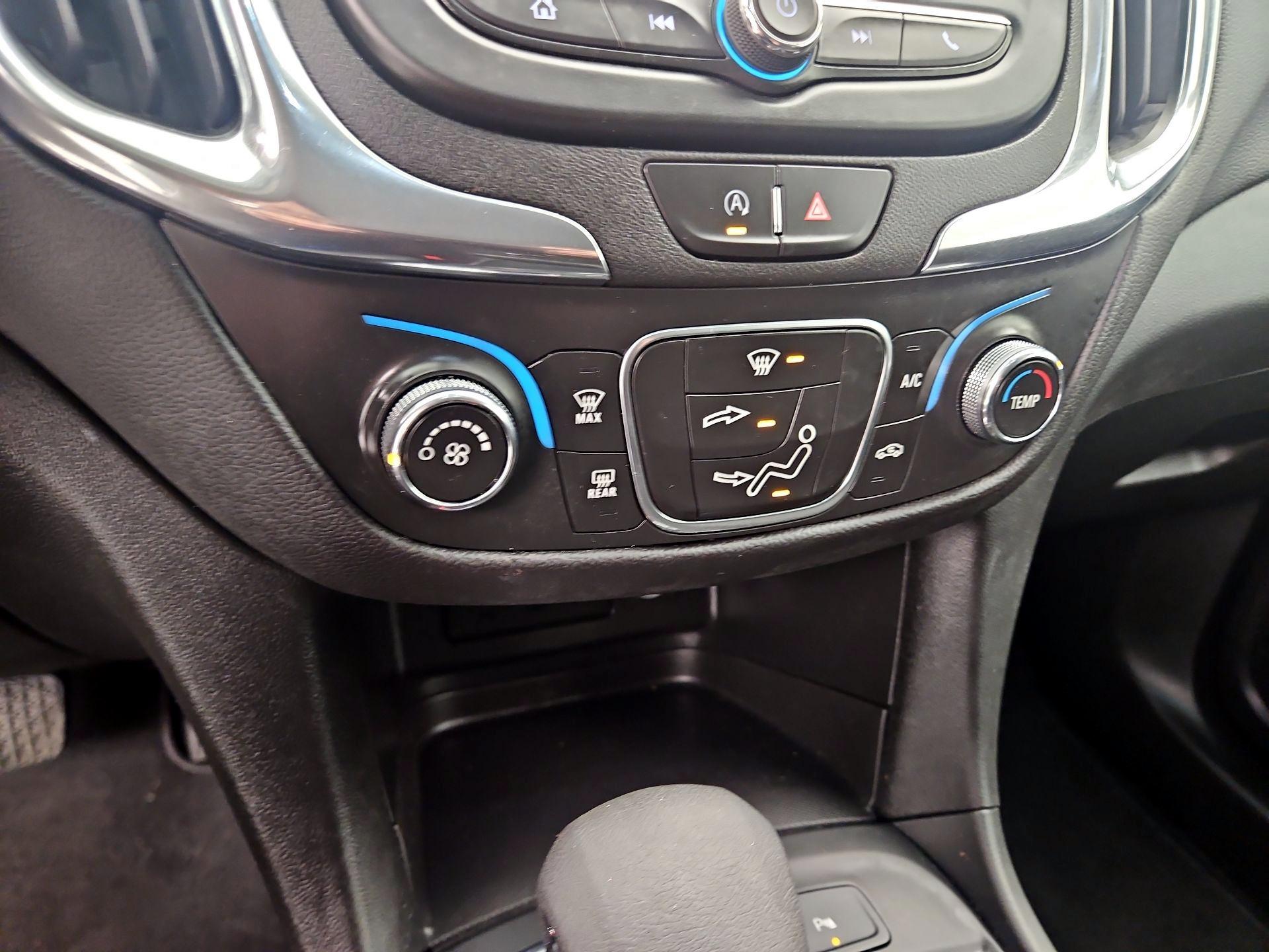 Thumbnail: 2024 Chevrolet Equinox - 16