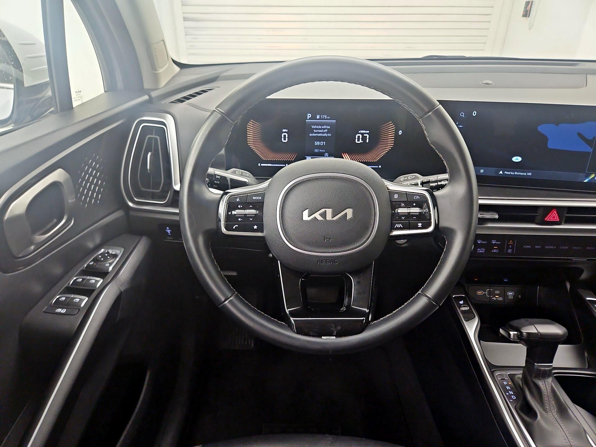 Thumbnail: 2024 Kia Sorento - 10