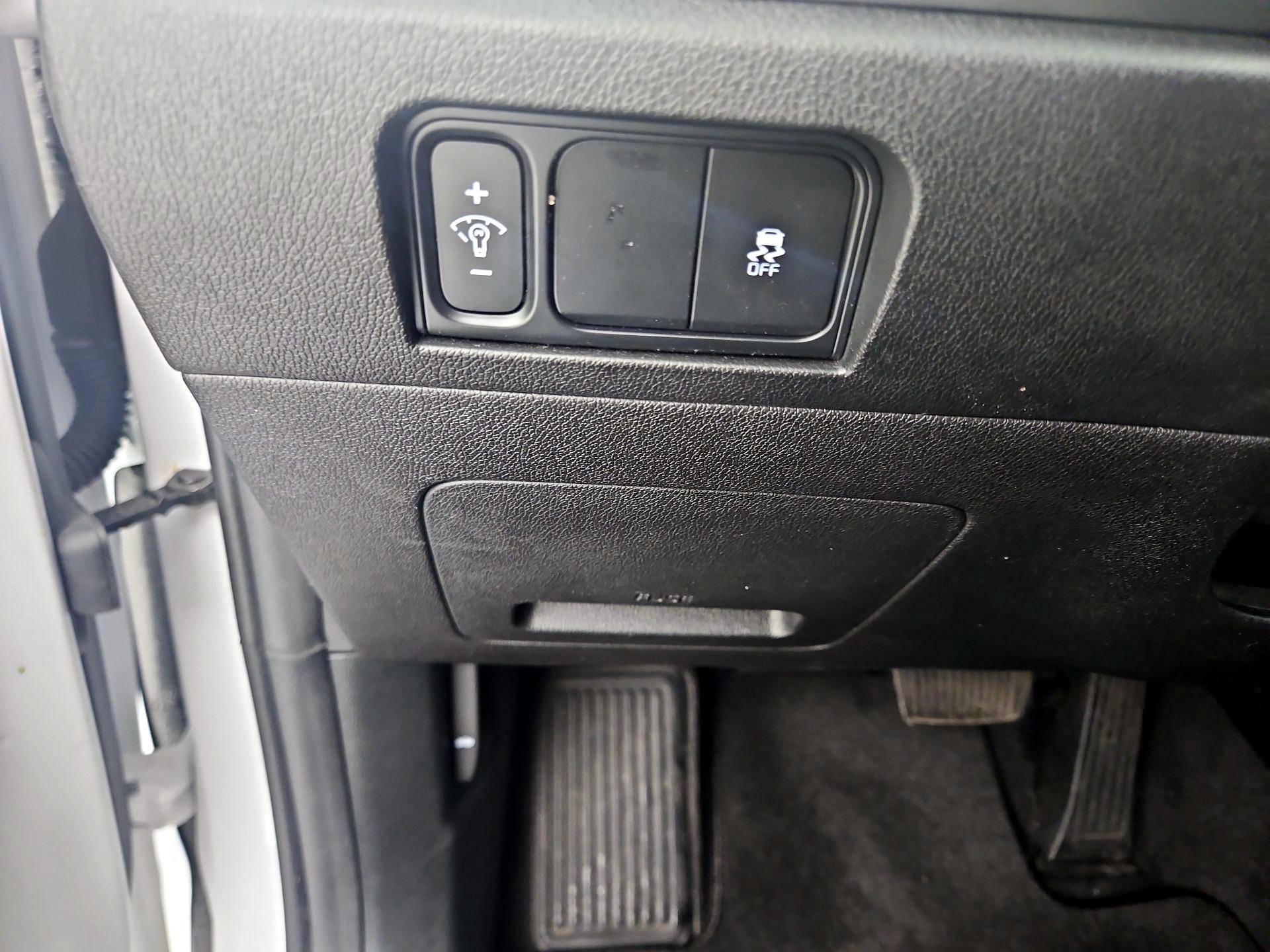 Thumbnail: 2024 Kia Sorento - 13