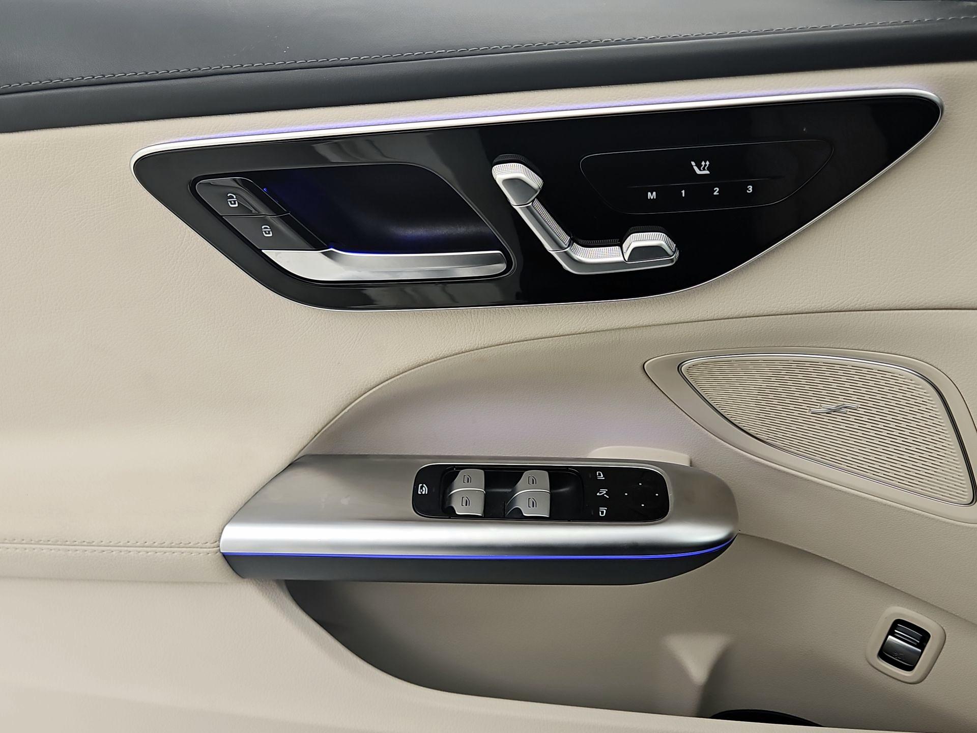 Thumbnail: 2024 Mercedes-Benz C-Class - 12