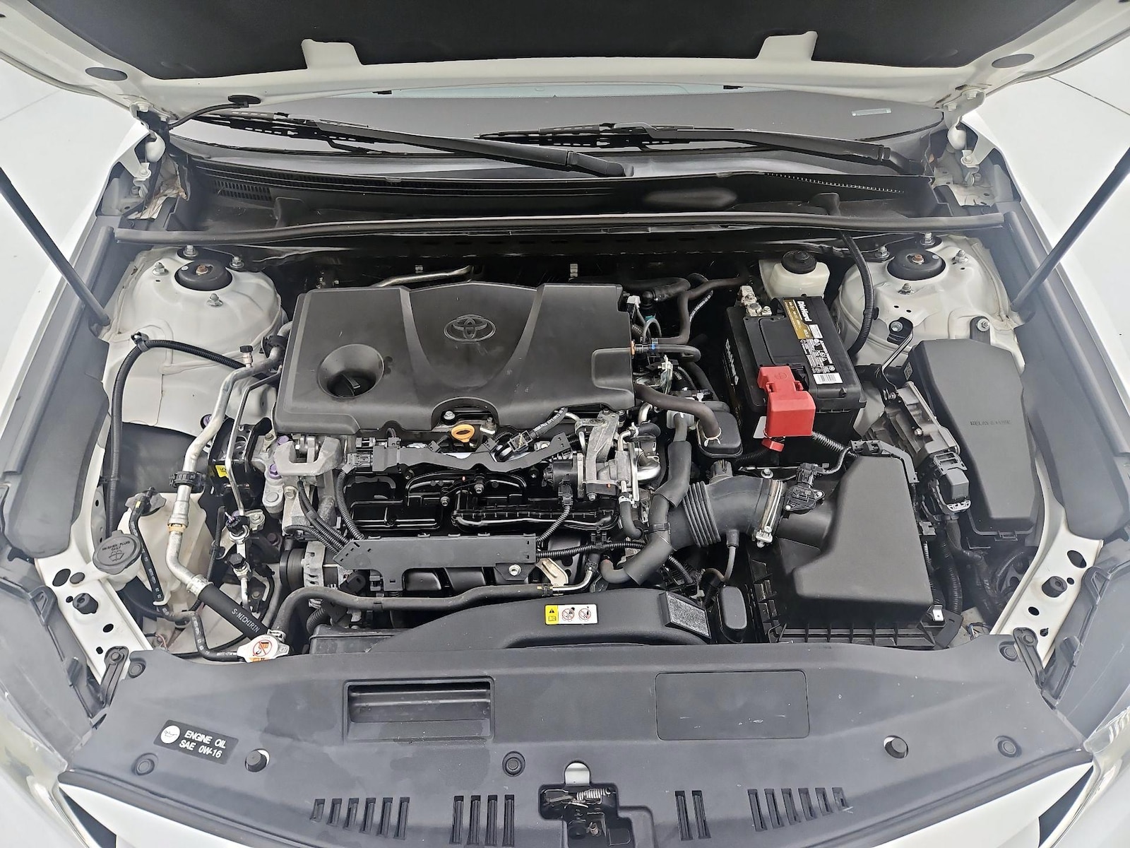 2020 Toyota Camry LE - Photo 22