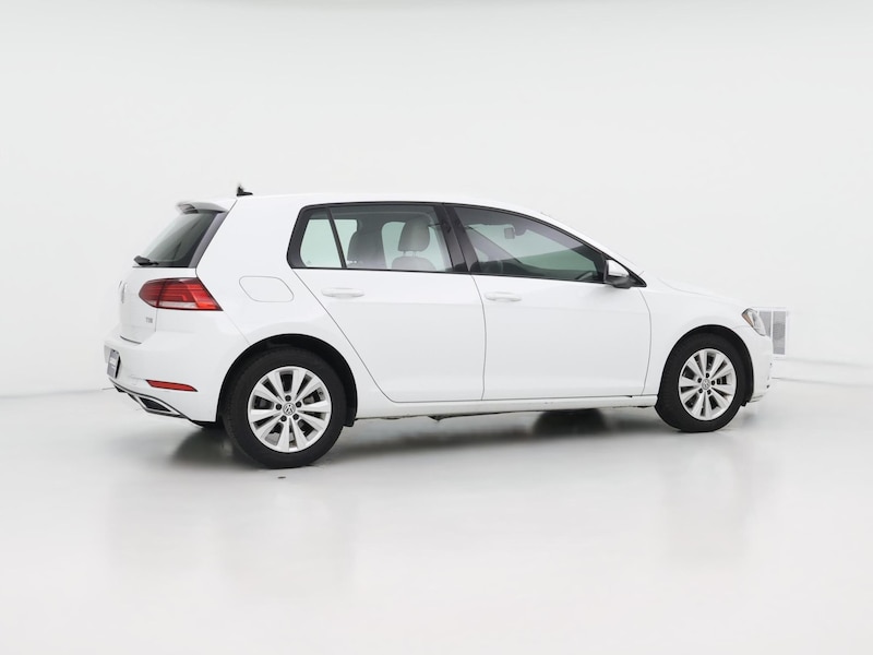 2018 Volkswagen Golf SE