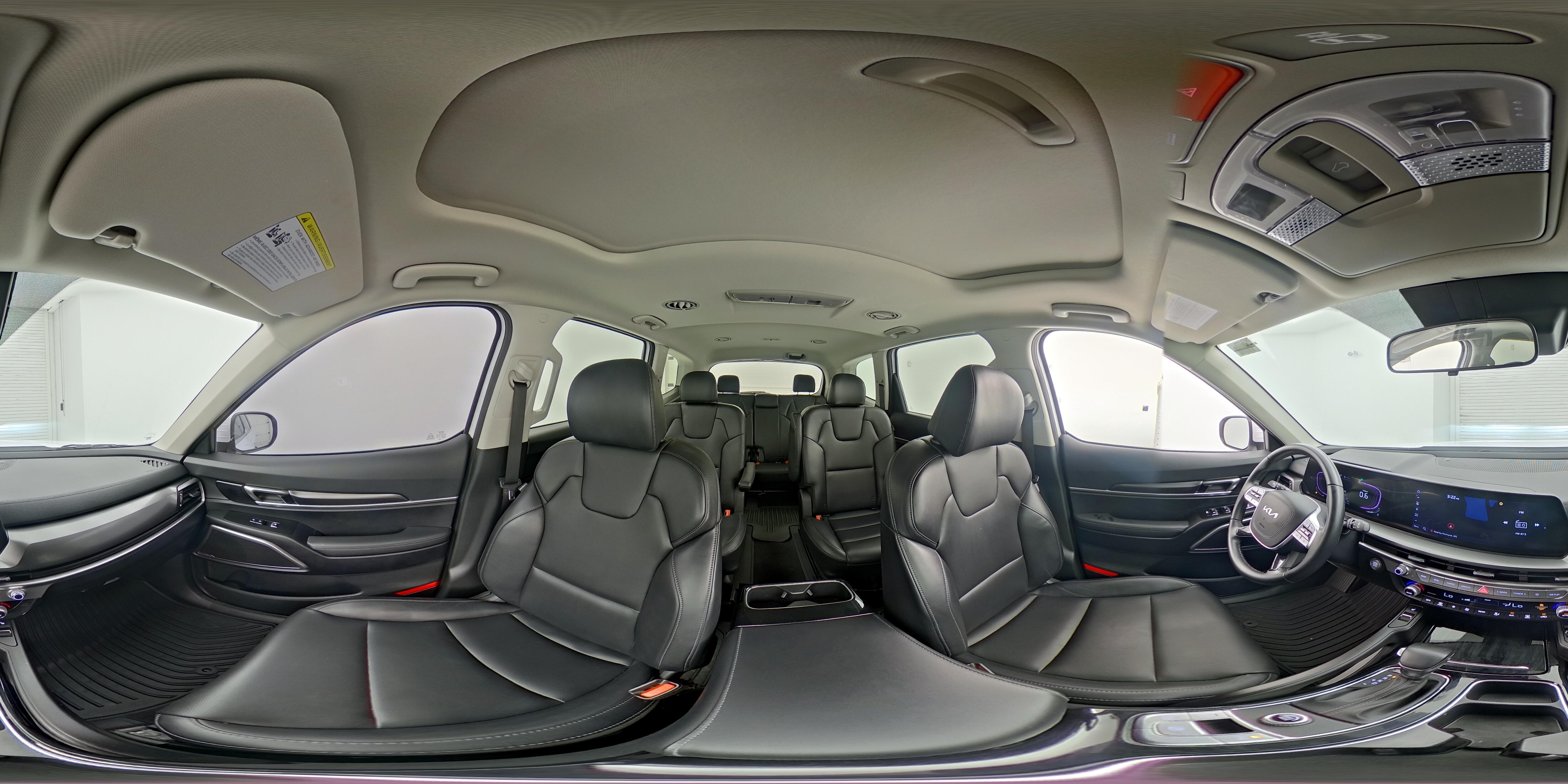 2024 Kia Telluride S - Photo 28
