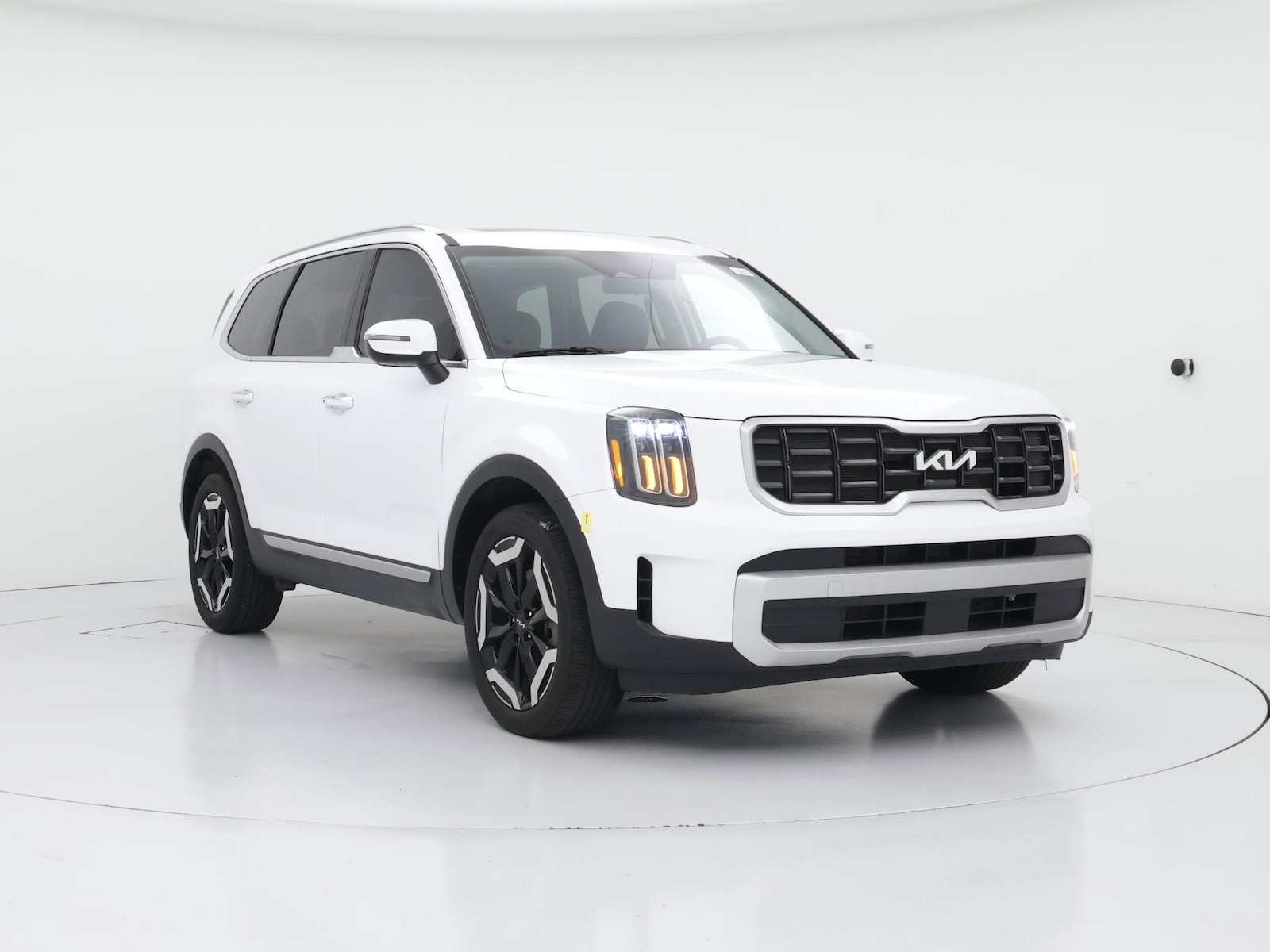 2024 Kia Telluride S - Photo 2