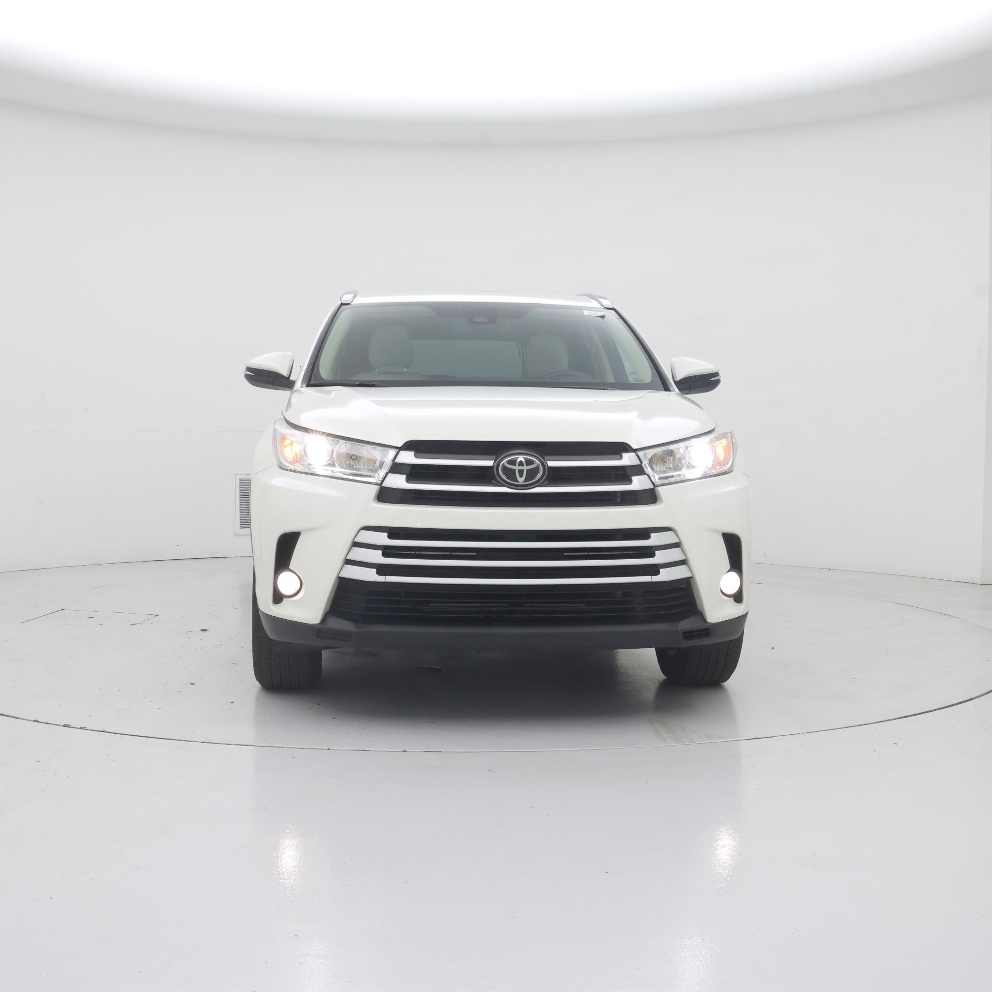 Thumbnail: 2019 Toyota Highlander - 5