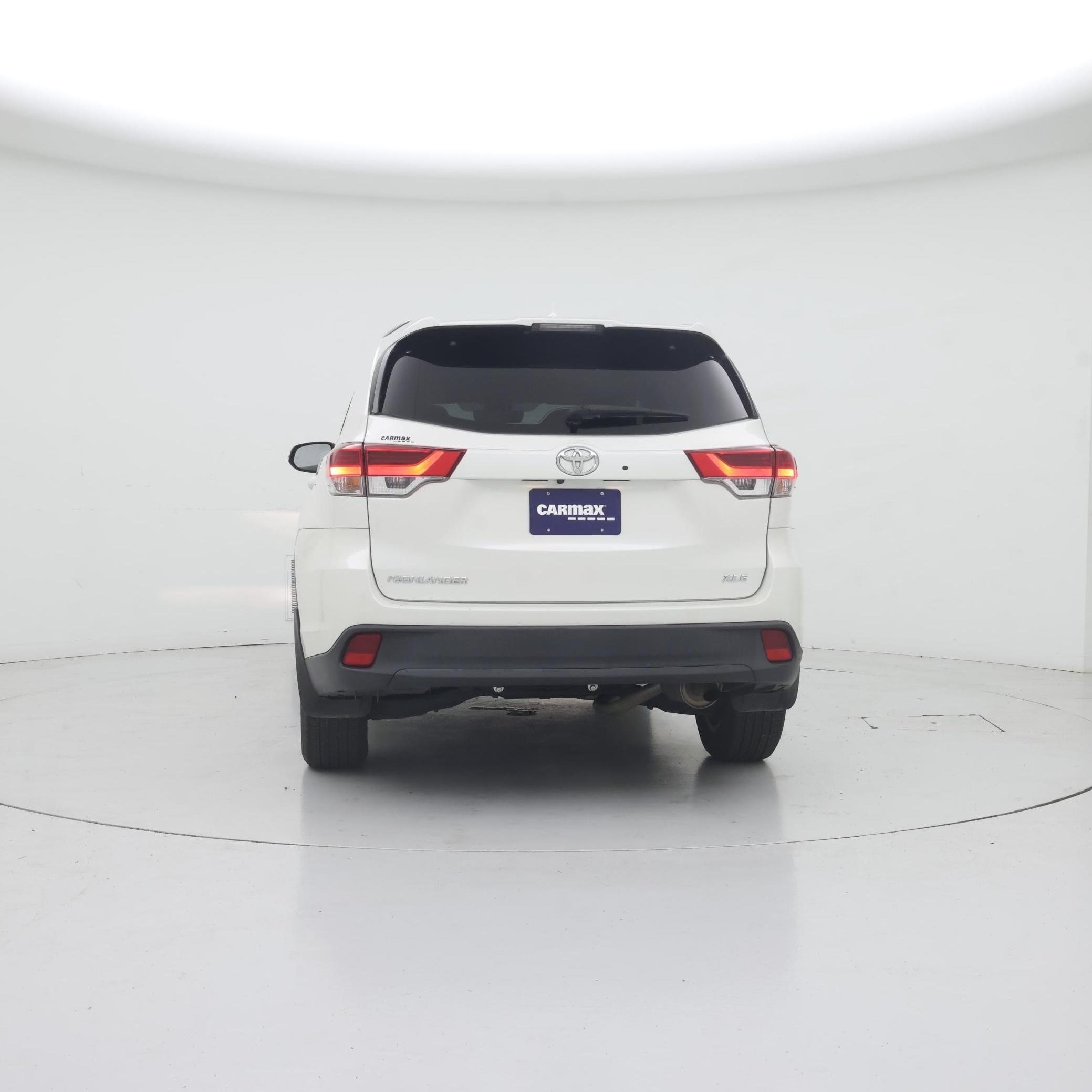 Thumbnail: 2019 Toyota Highlander - 6