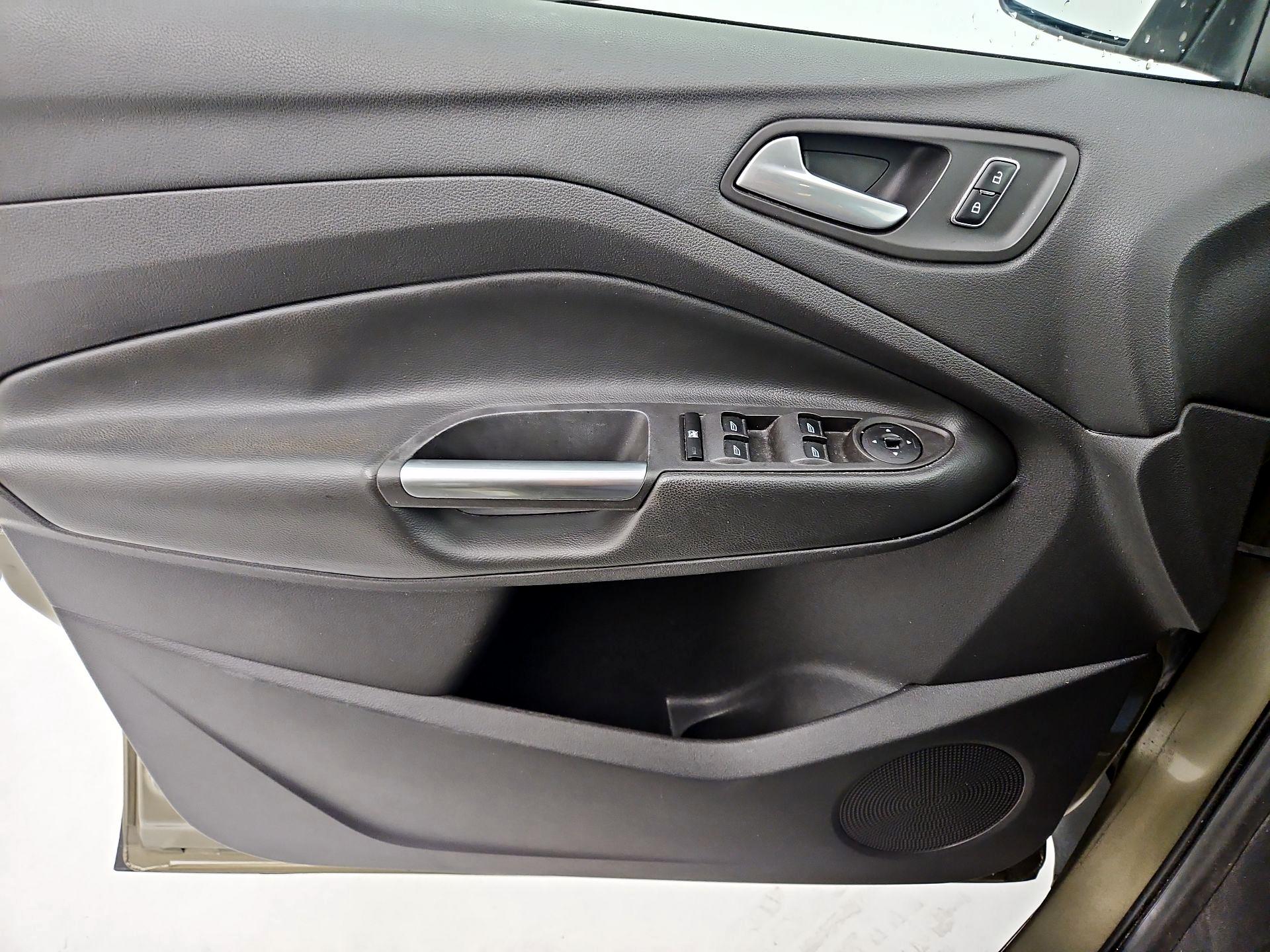 Thumbnail: 2014 Ford Escape - 12