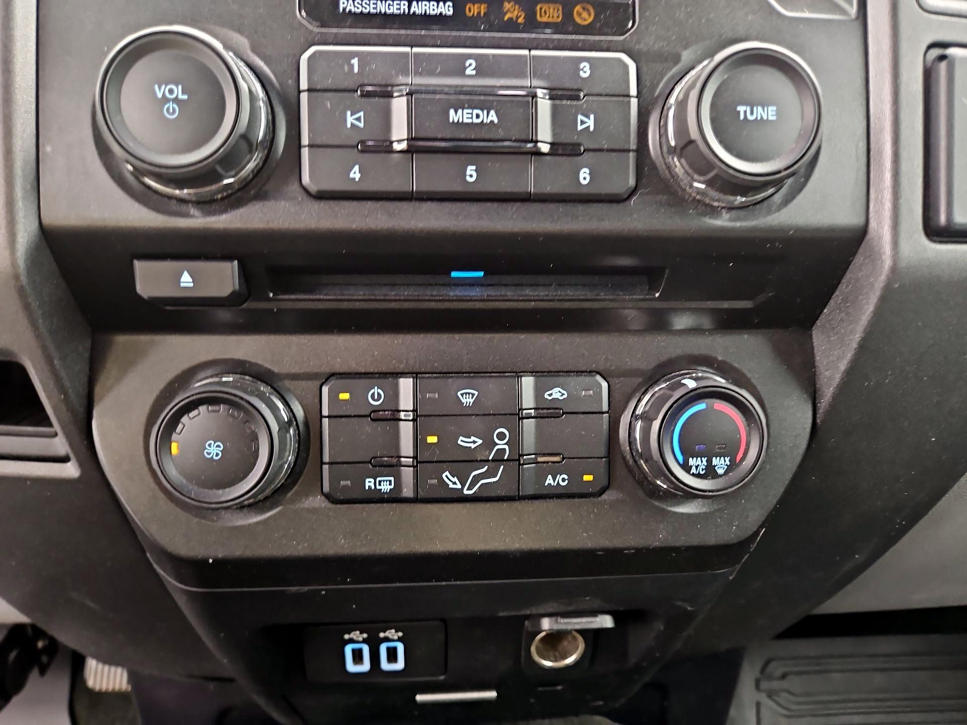 Thumbnail: 2017 Ford F-250 - 17