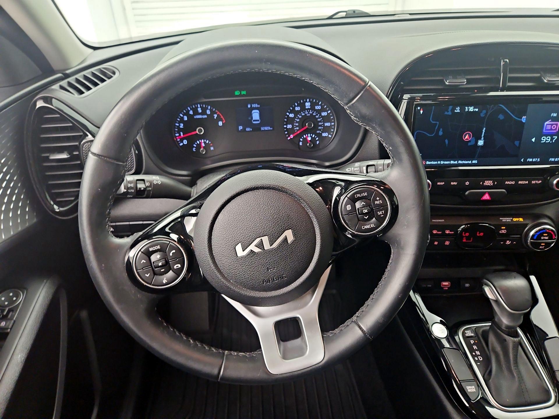 Thumbnail: 2022 Kia Soul - 10