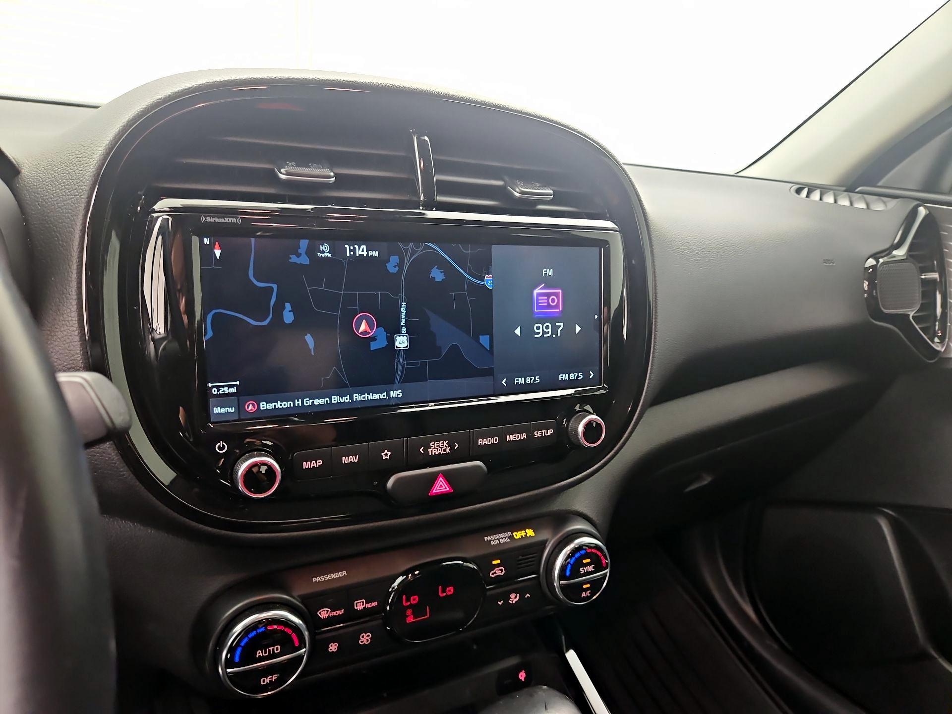 Thumbnail: 2022 Kia Soul - 16